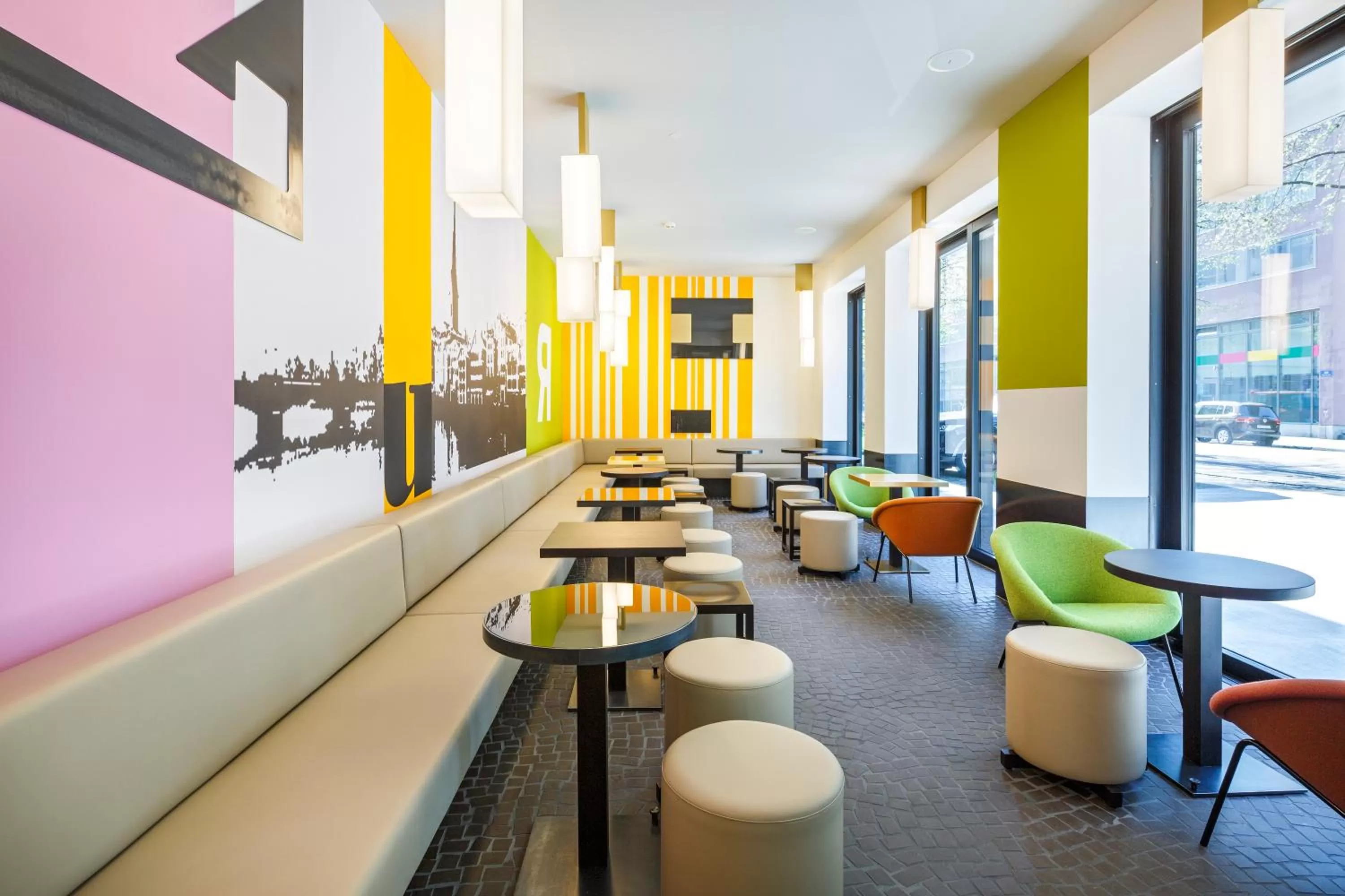 Food and drinks in Züri by Fassbind