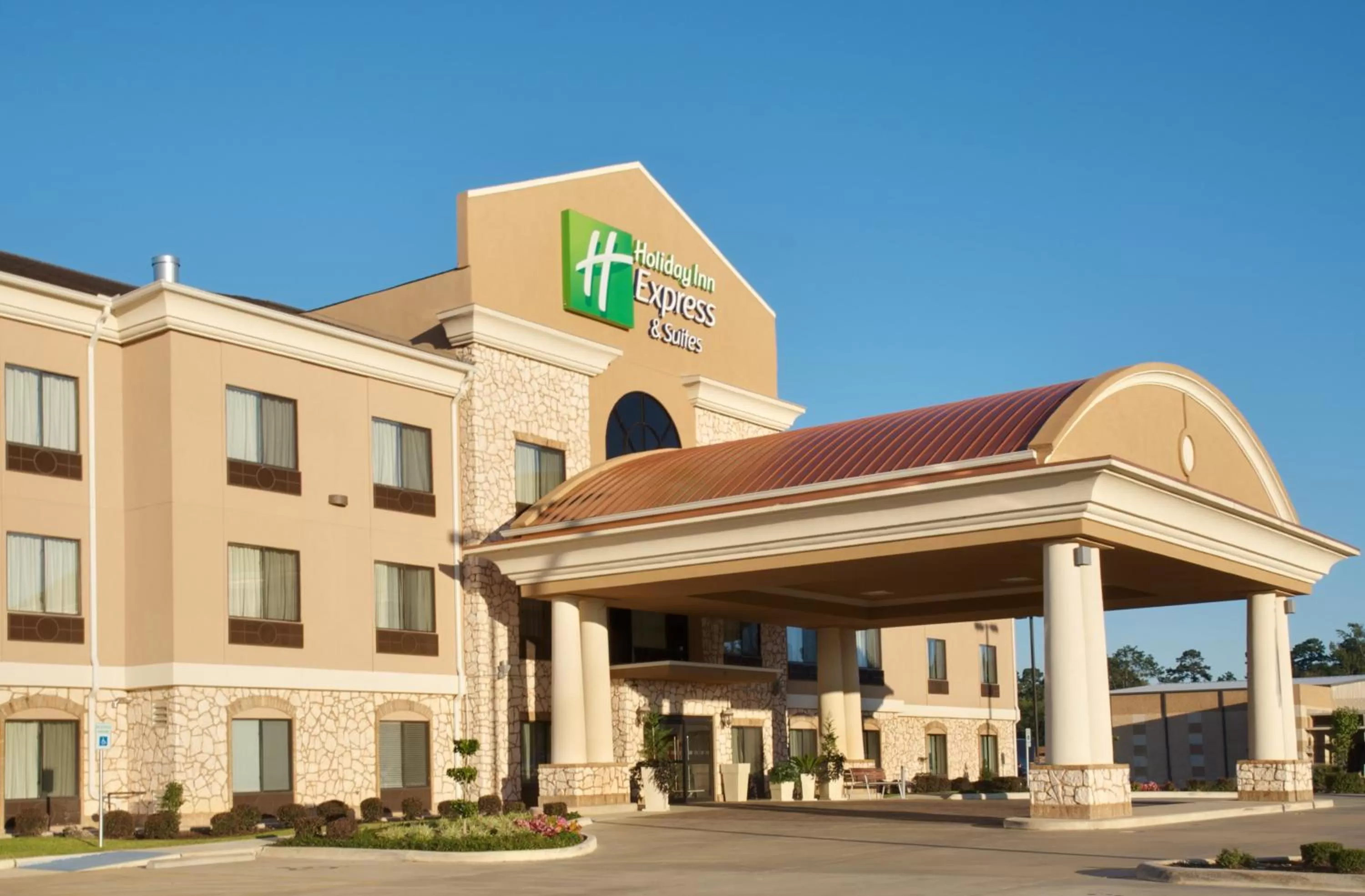 Holiday Inn Express Hotel & Suites Center by IHG