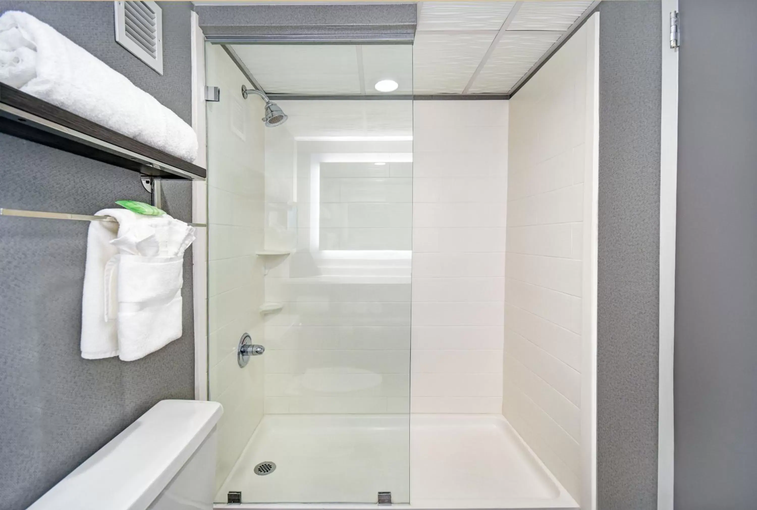 Premium King Room in Holiday Inn - Memphis Downtown - Beale St. by IHG Premium King Room in Holiday Inn - Memphis Downtown - Beale St. by IHG