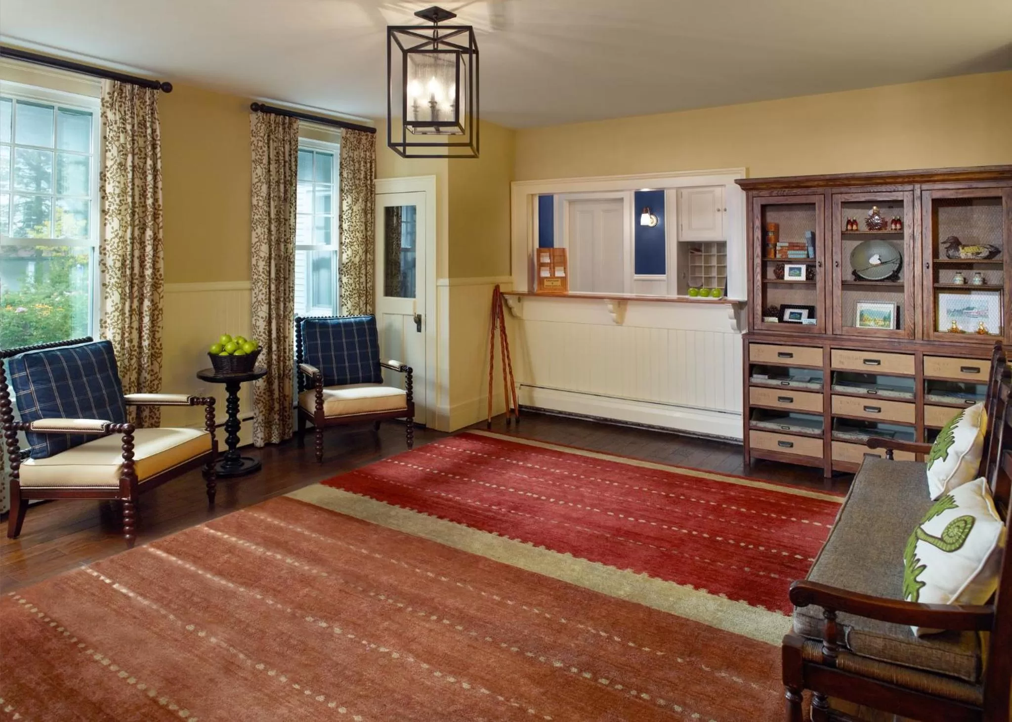 Lobby or reception in Omni Bretton Arms Inn at Mount Washington Resort