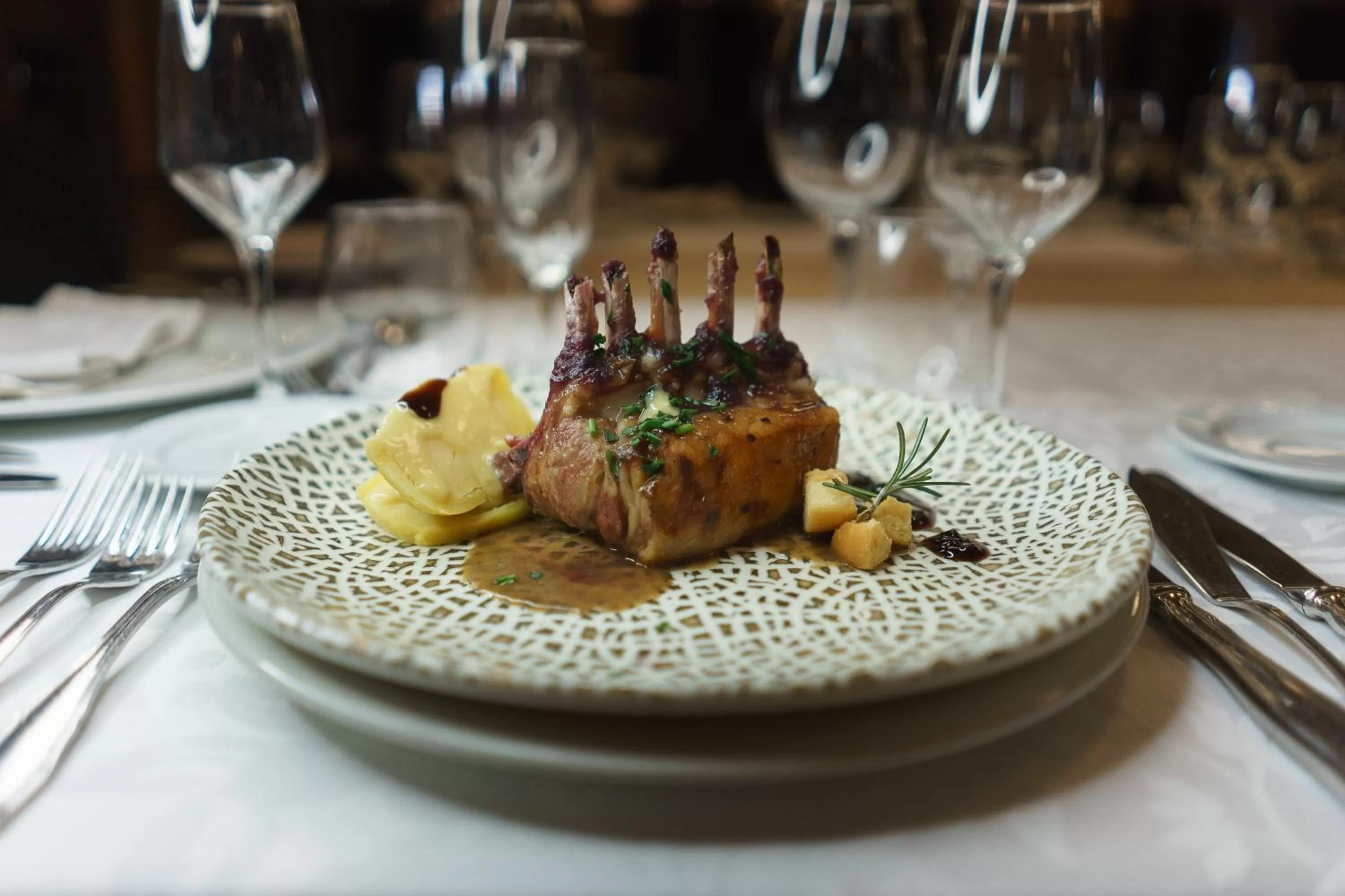 Food and drinks in Hospedium Hotel Triana