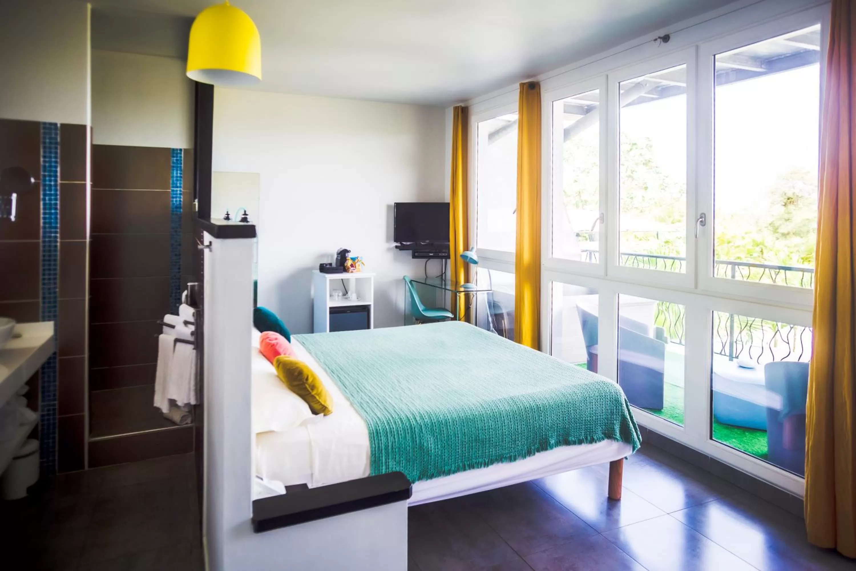 Photo of the whole room, Bed in La Suite Villa