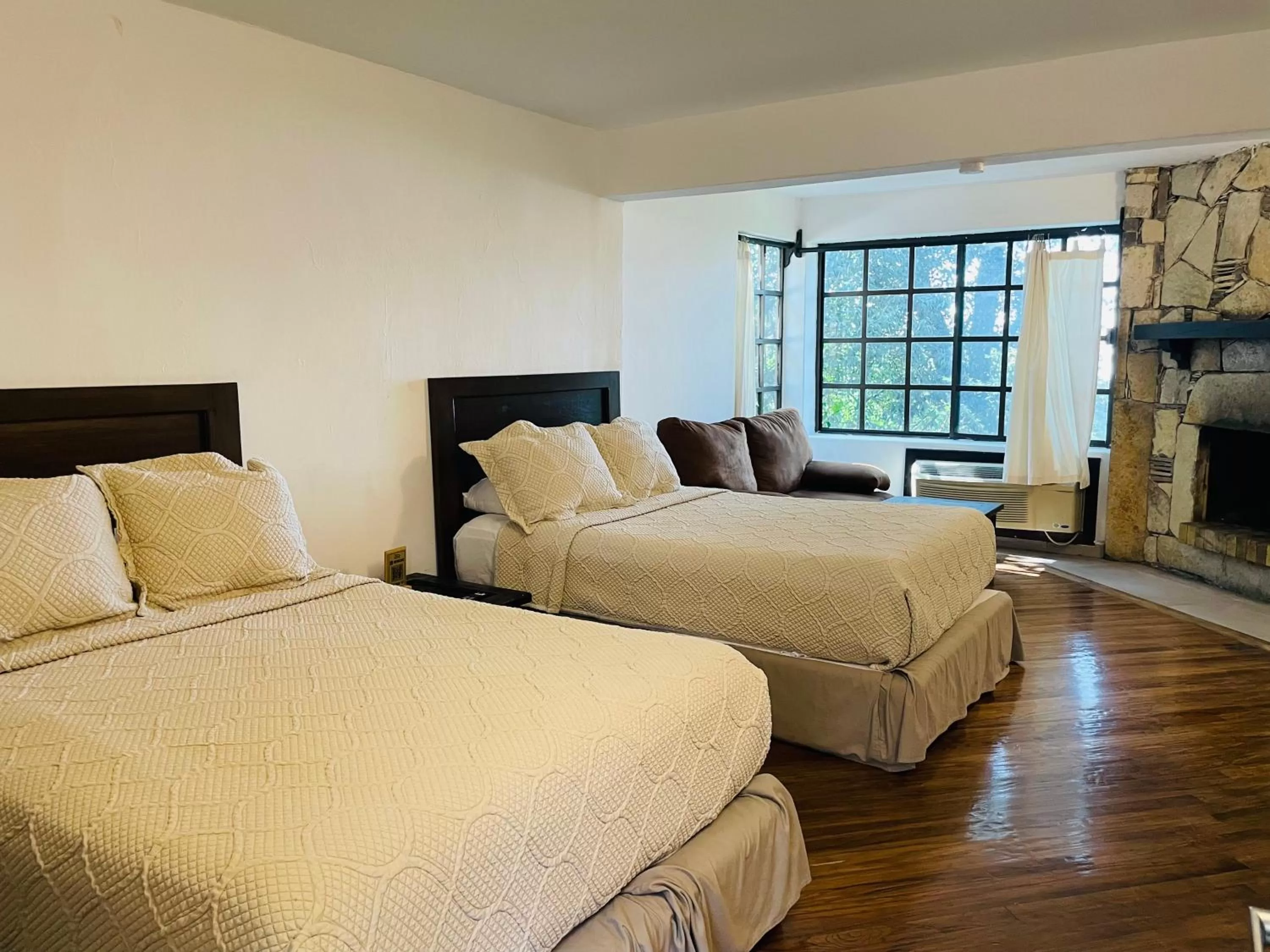 Bedroom, Bed in Hotel Chipinque