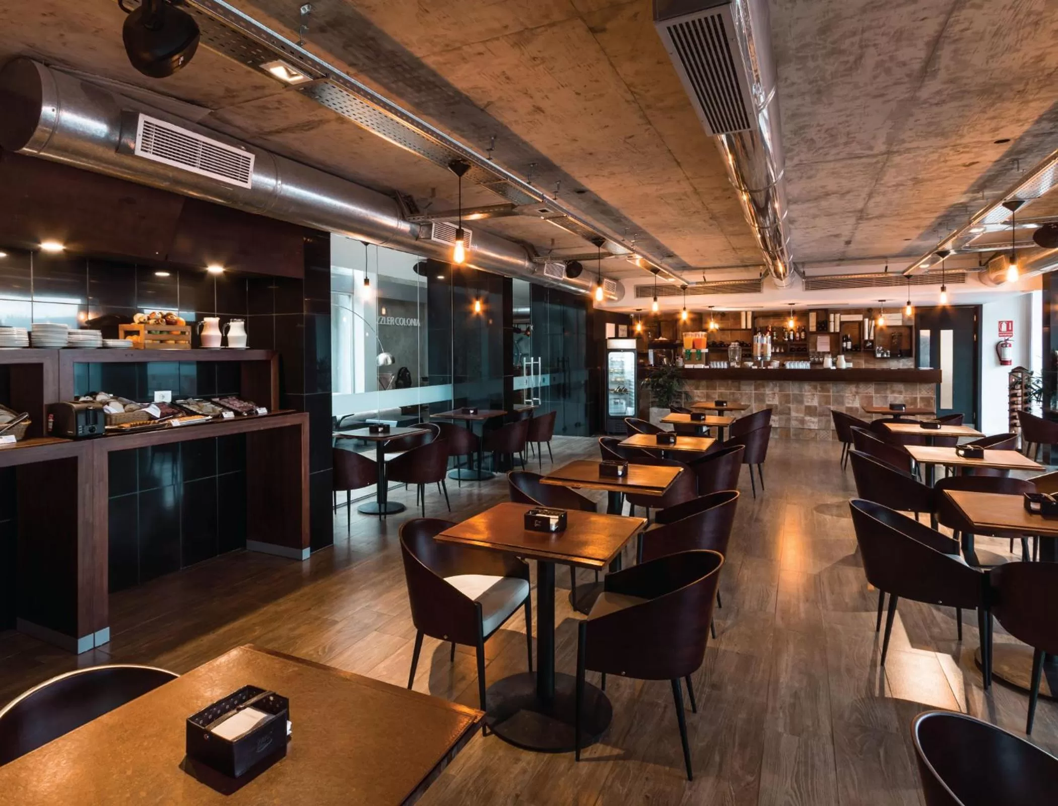 Restaurant/places to eat in Dazzler by Wyndham Colonia