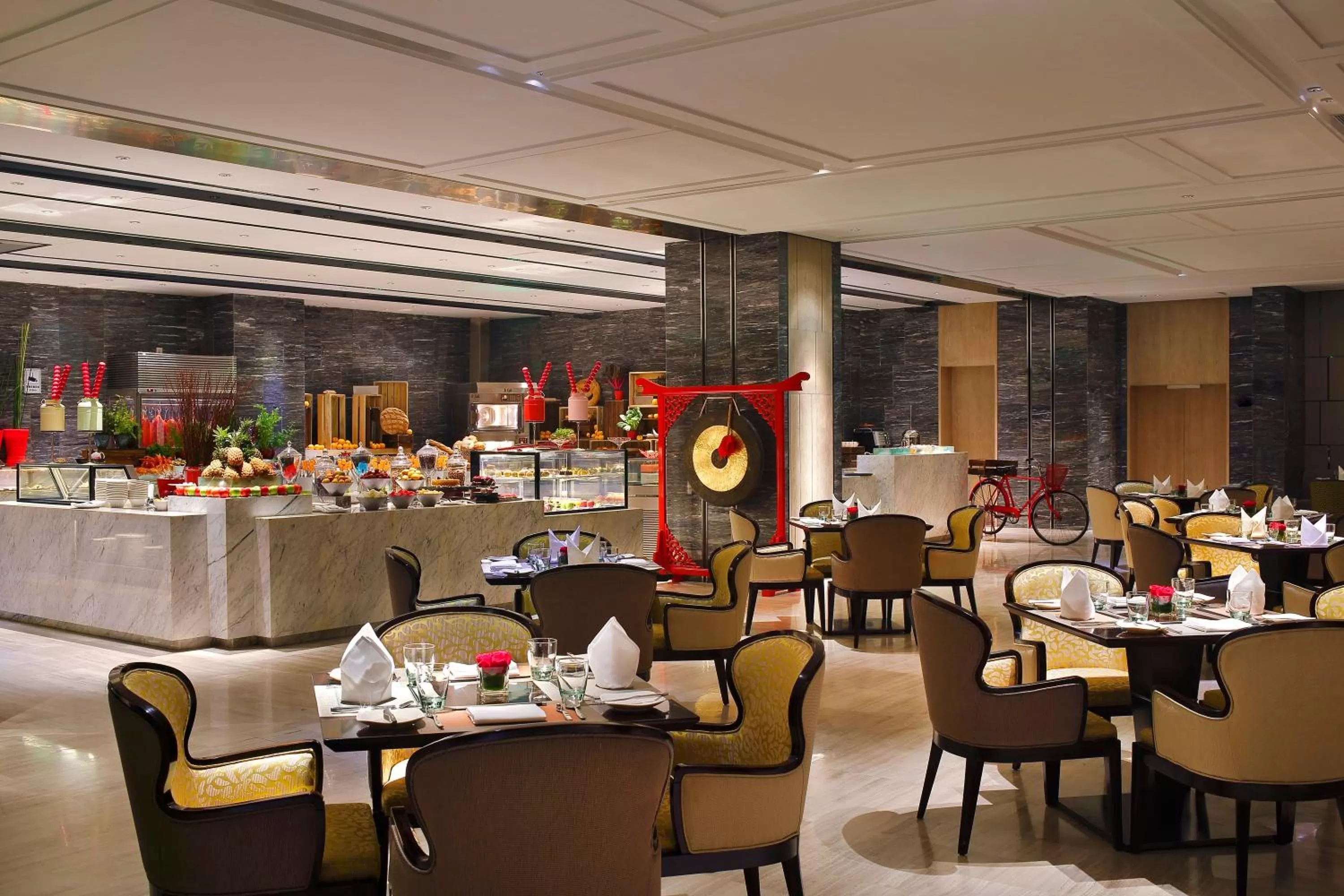 Restaurant/places to eat in Crowne Plaza Beijing Lido by IHG