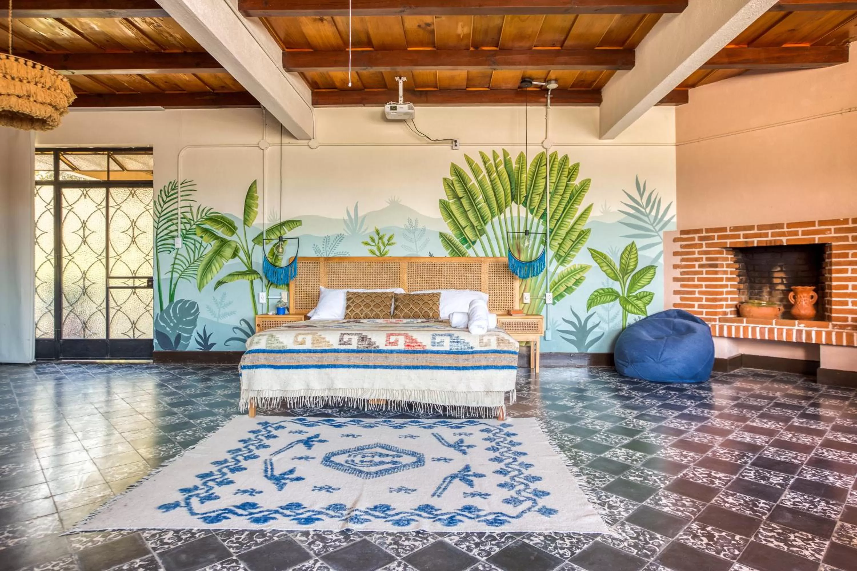 Bed in Socialtel Atitlan