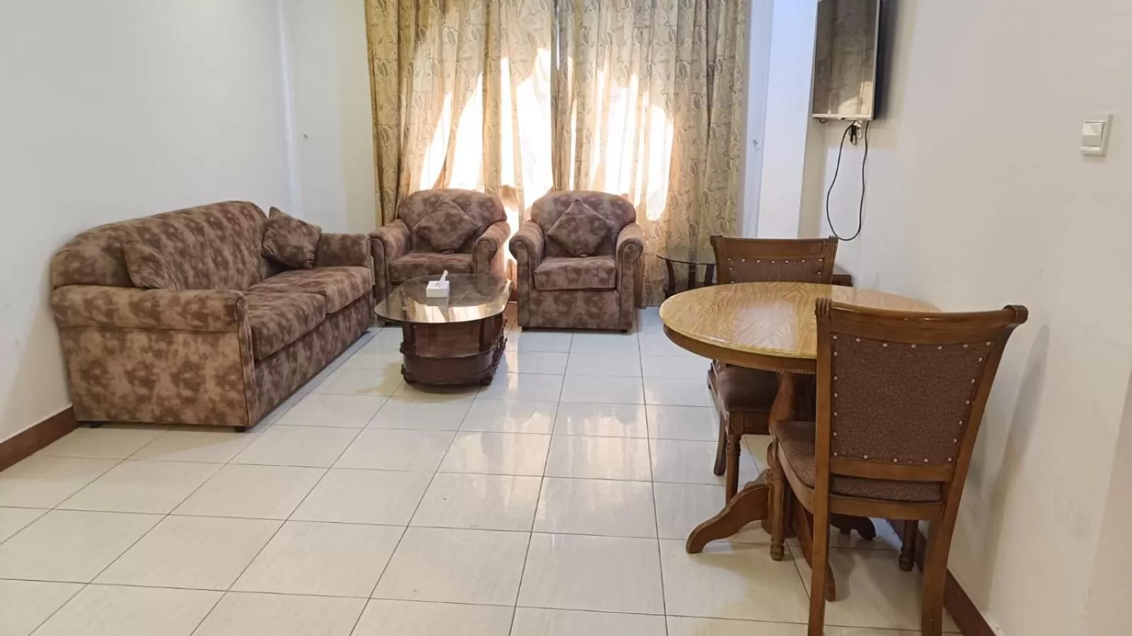 Seating area in Moon Valley Hotel Apartment - Bur Dubai, Burjuman