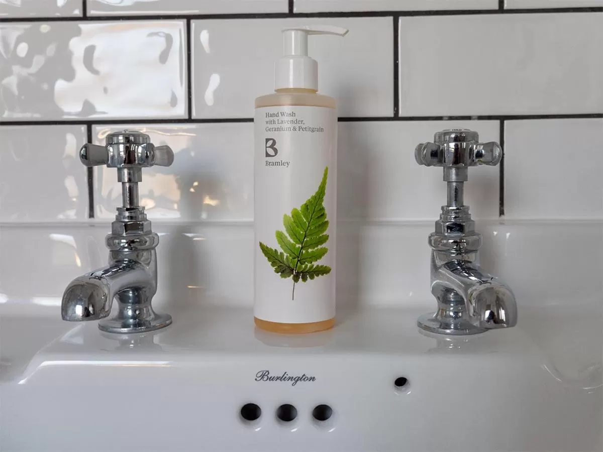 Bathroom in Bistro Lotte