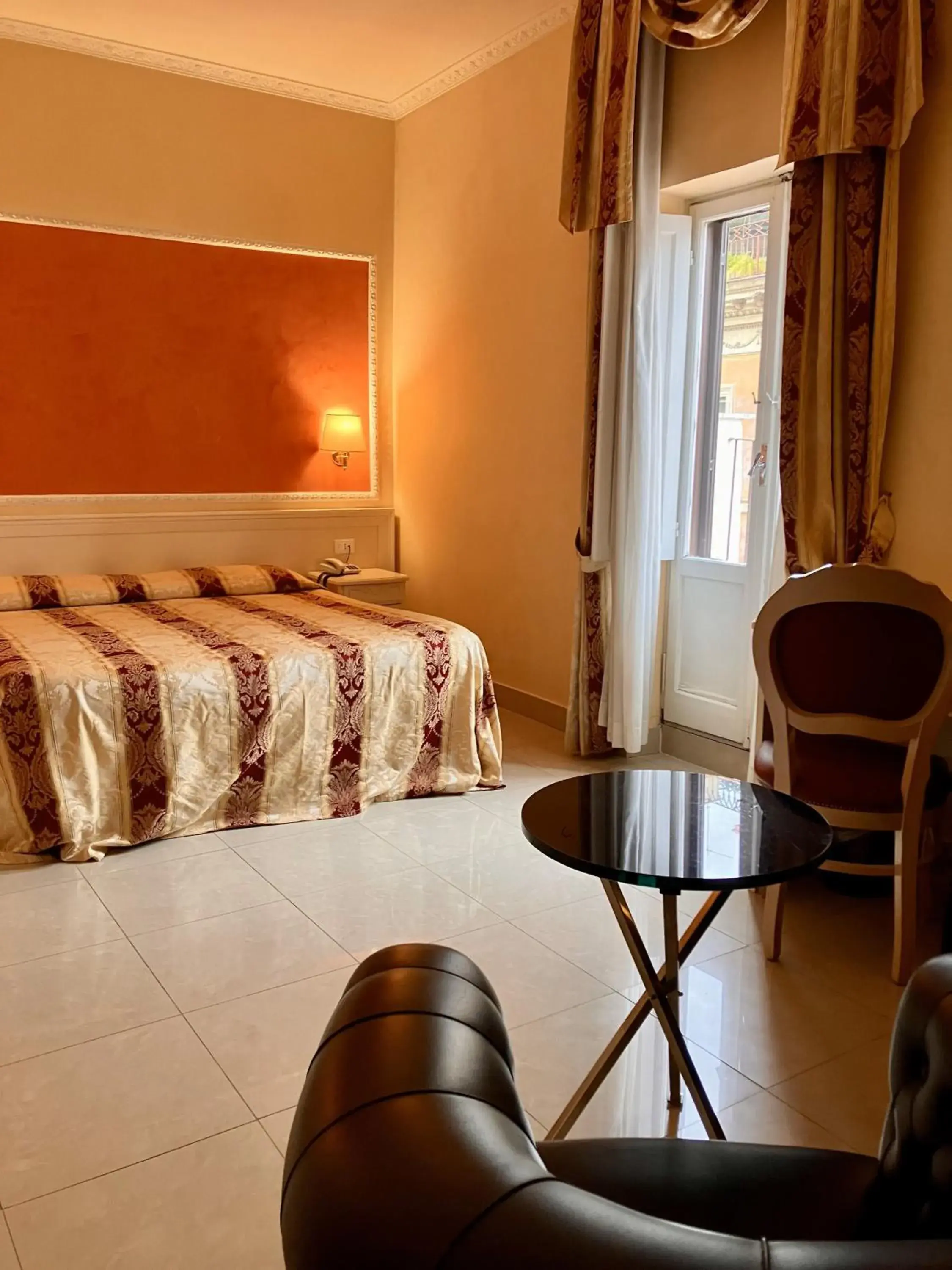 Deluxe Double Room with Balcony in Hotel Erdarelli Deluxe Double Room with Balcony in Hotel Erdarelli