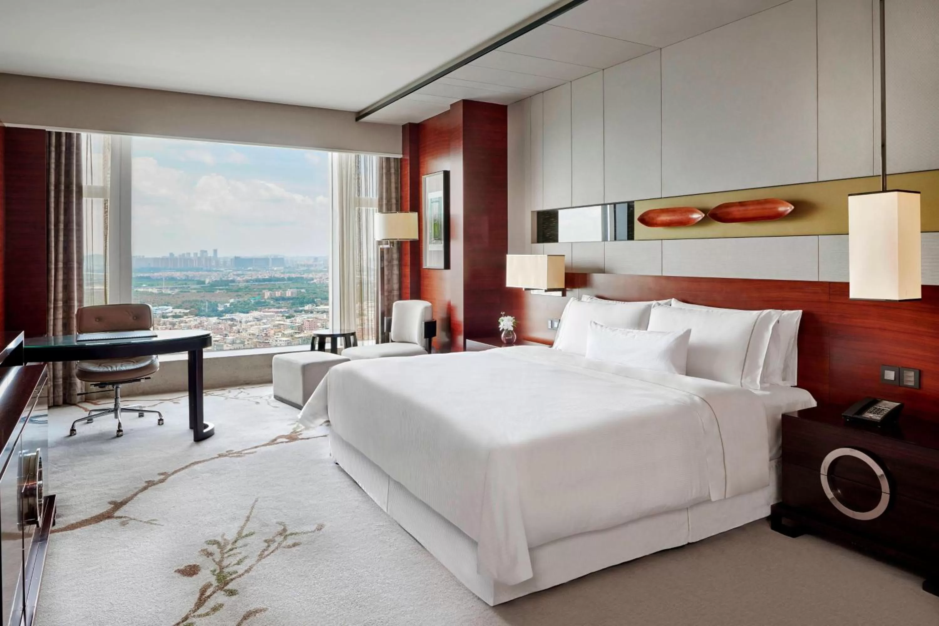 Photo of the whole room, Bed in The Westin Pazhou