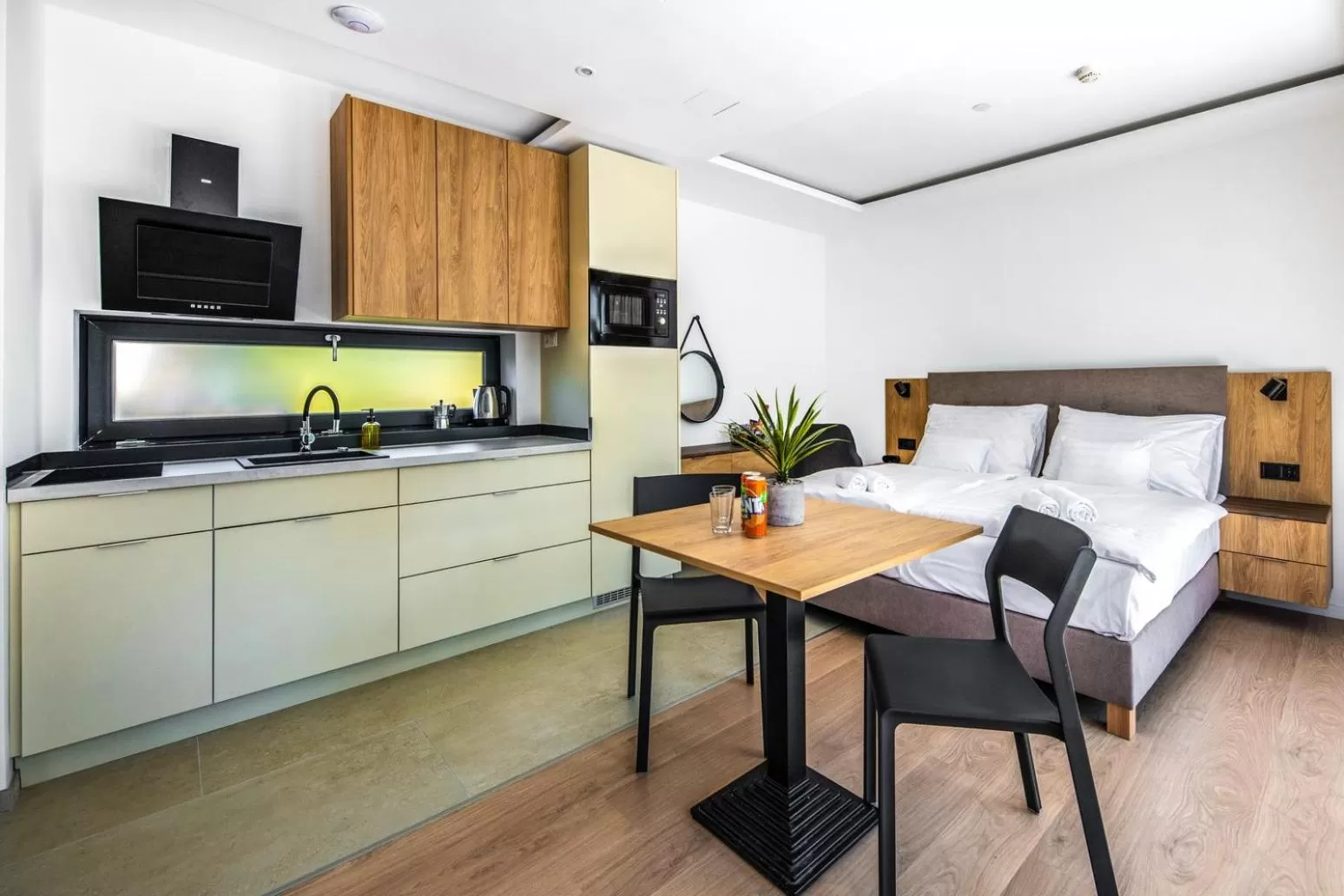 Kitchen/Kitchenette in H55