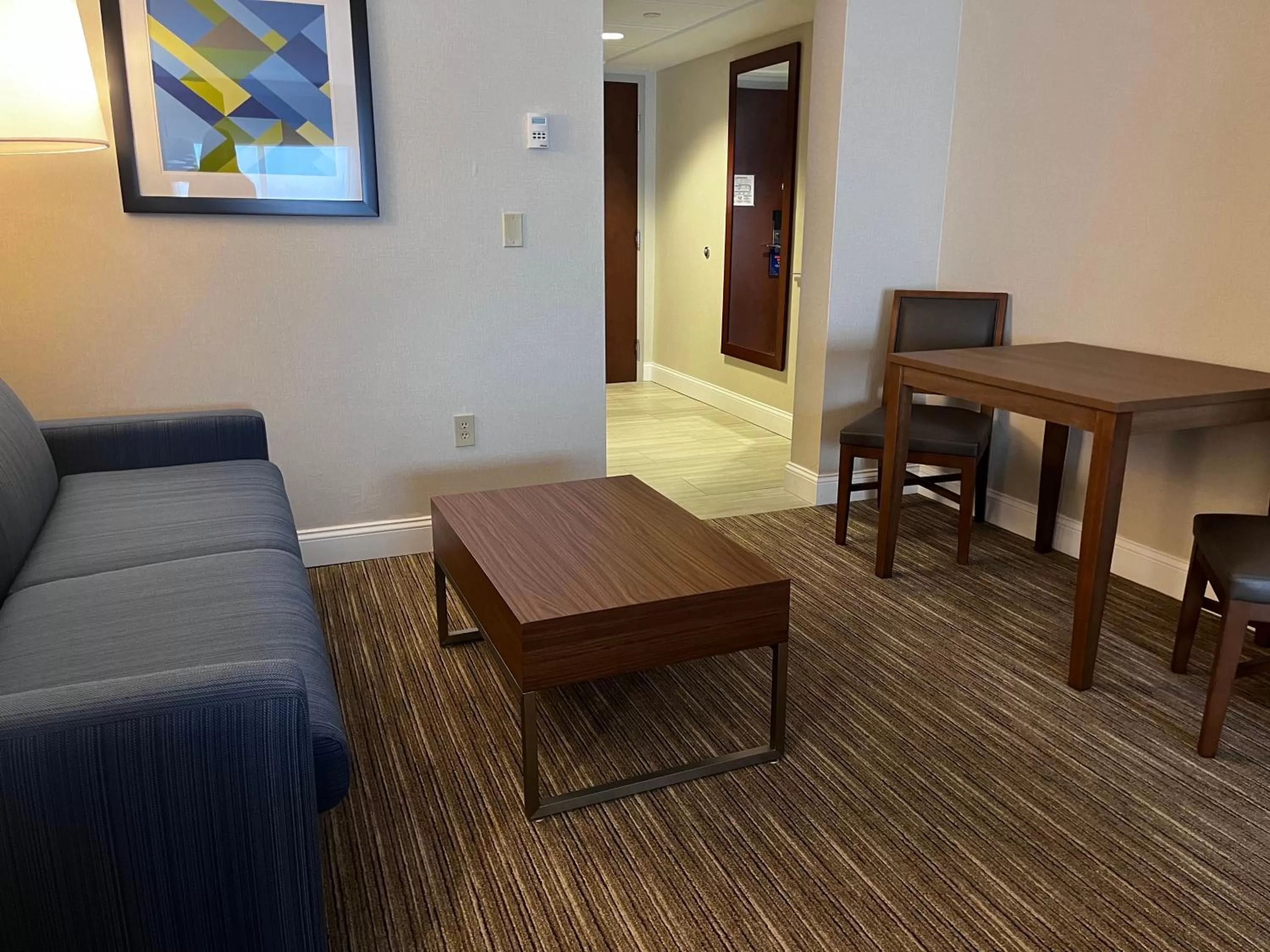 Holiday Inn Express & Suites Williamsport by IHG