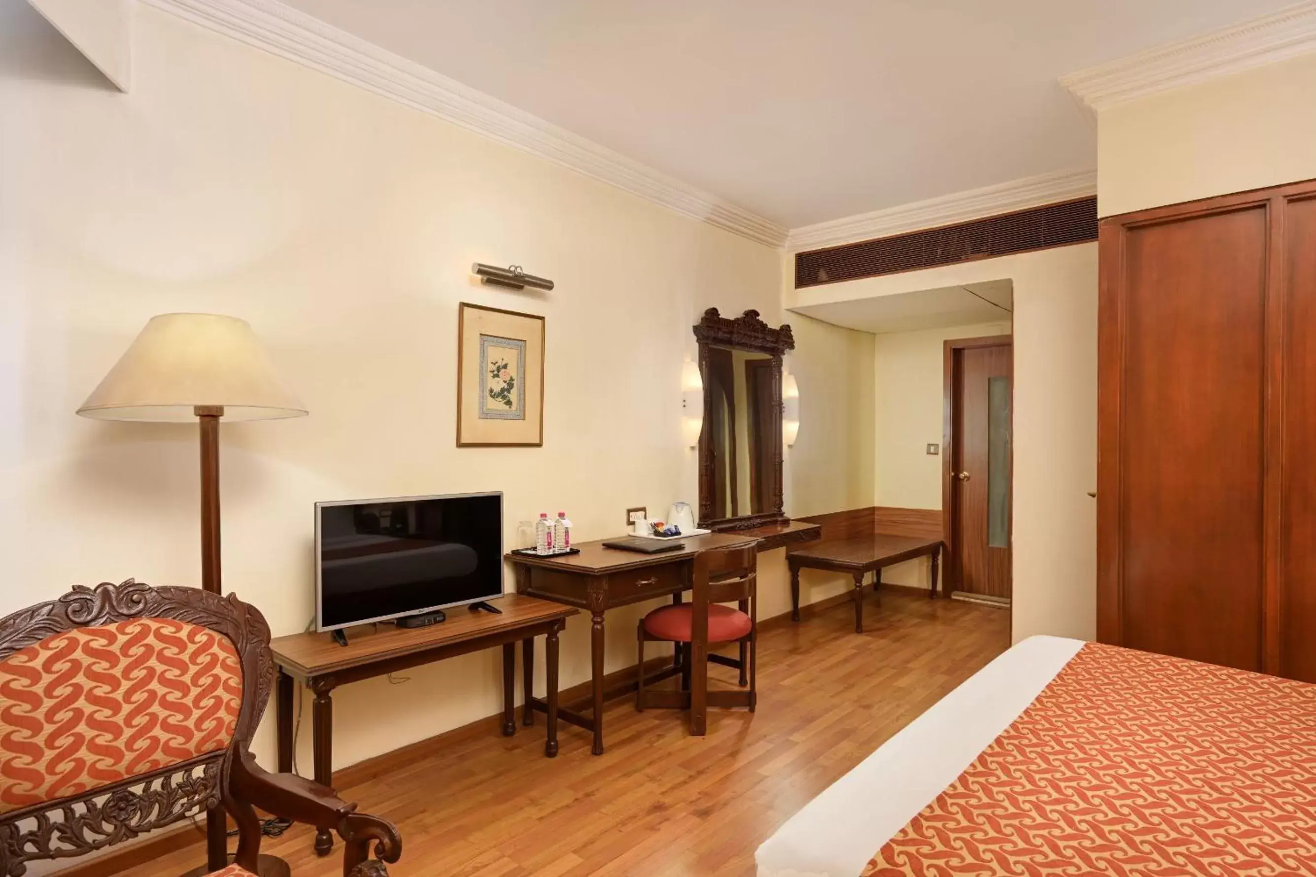 Superior King Suite in The Cama - A Sabarmati Riverfront Hotel Superior King Suite in The Cama - A Sabarmati Riverfront Hotel