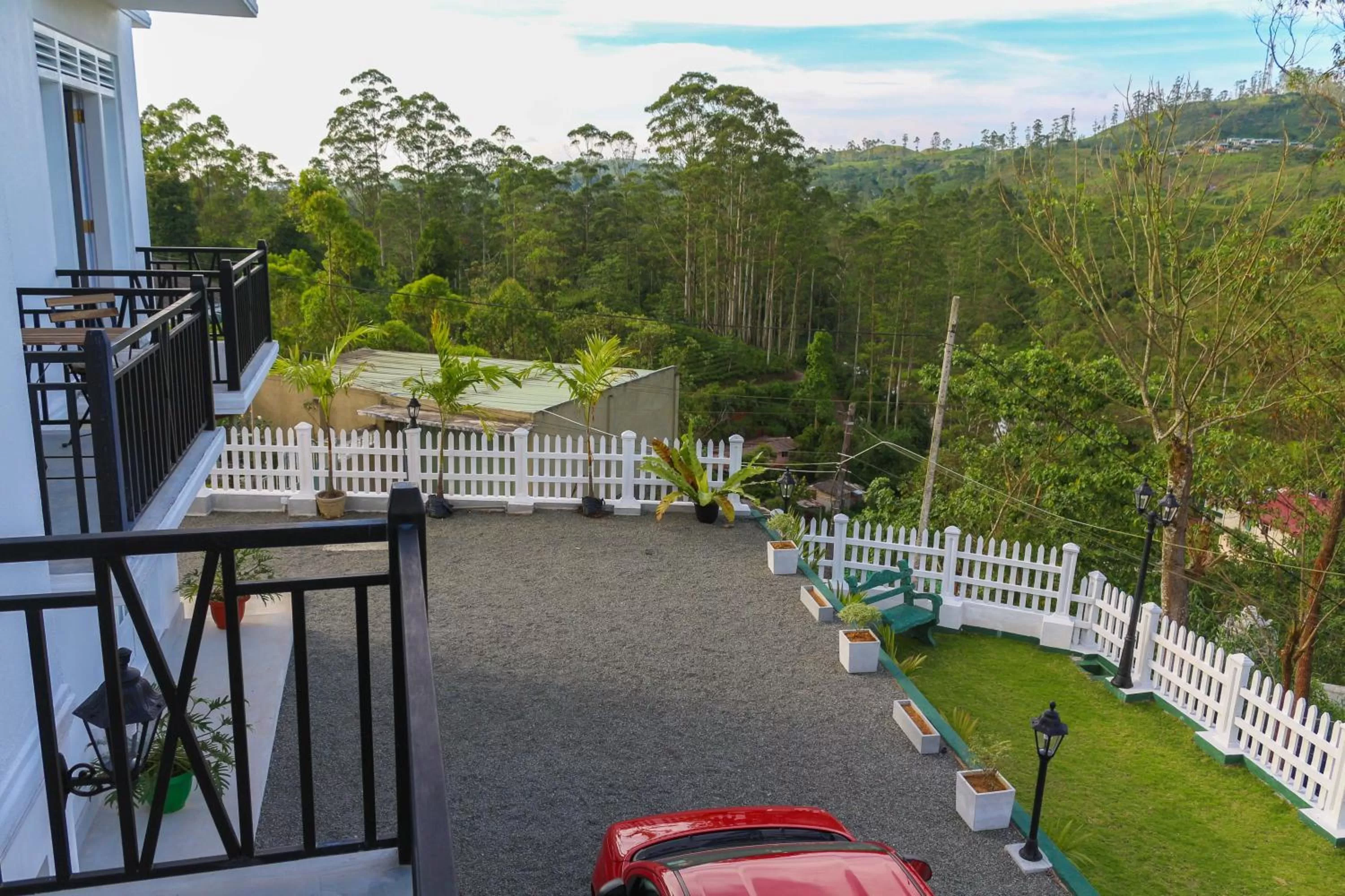 Children's Play Area in Hotel Mount Castle