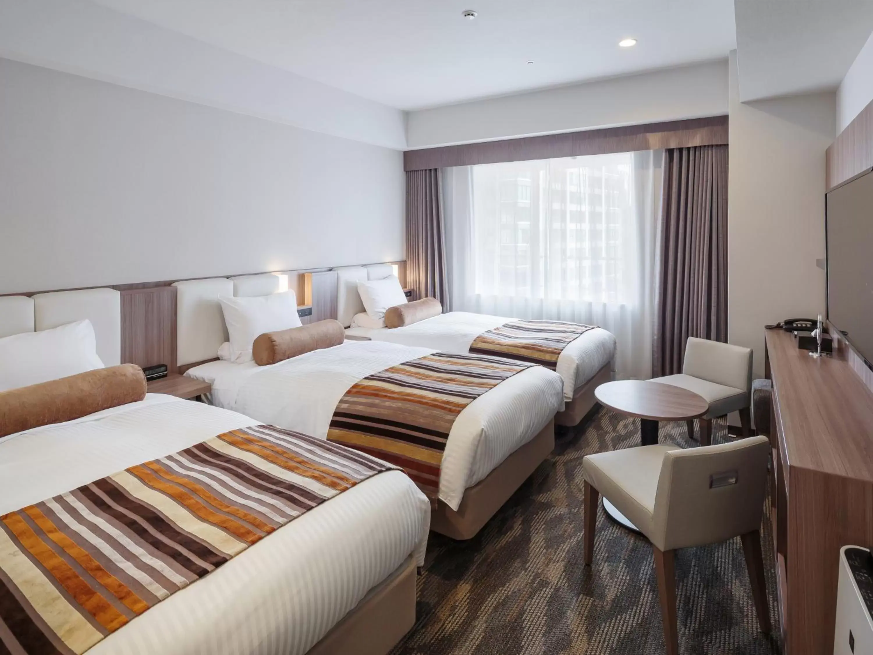 Superior Triple Room - Non-Smoking in Hotel MYSTAYS PREMIER Dojima Superior Triple Room - Non-Smoking in Hotel MYSTAYS PREMIER Dojima