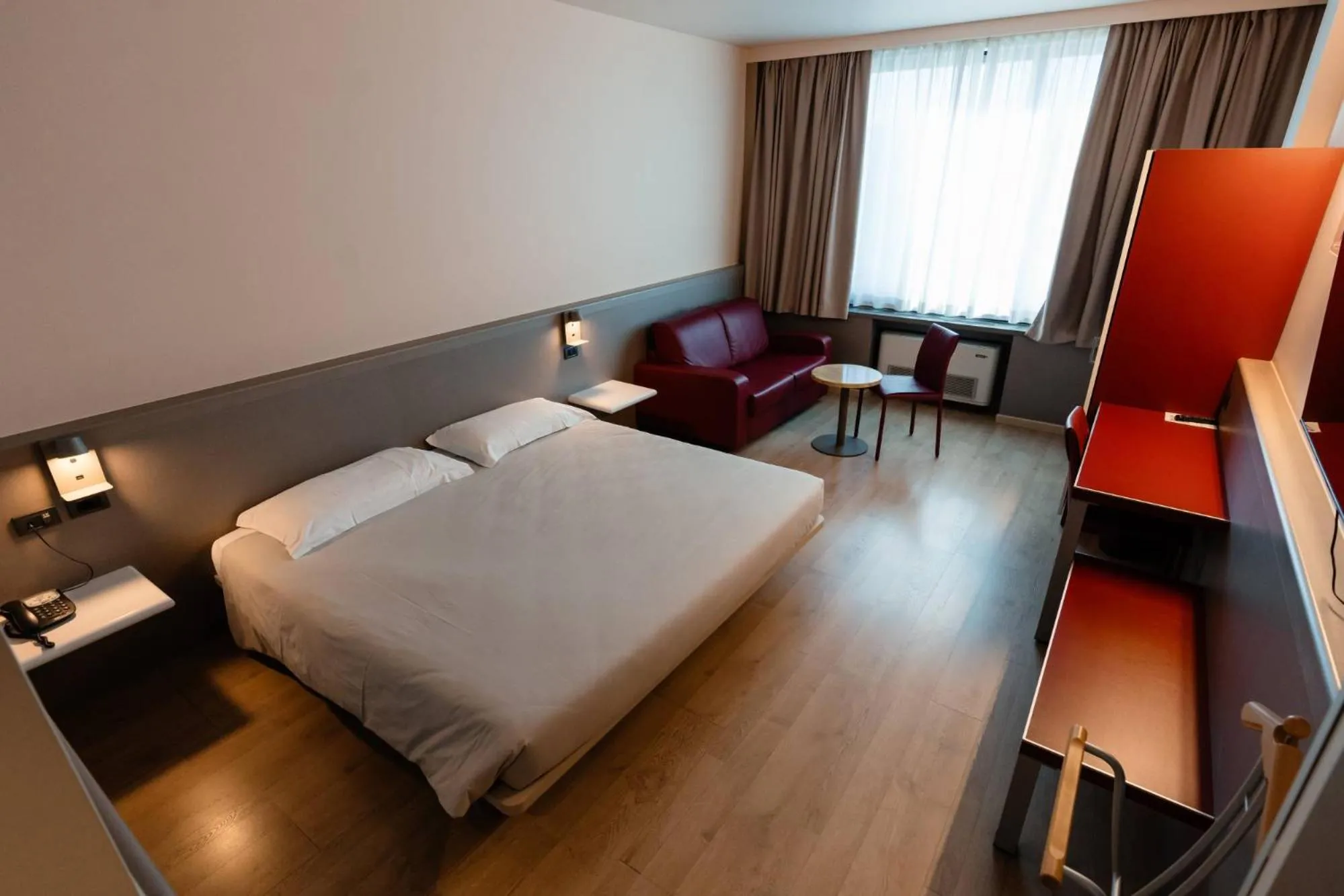 Bedroom, Bed in Hotel Ristorante I Castelli