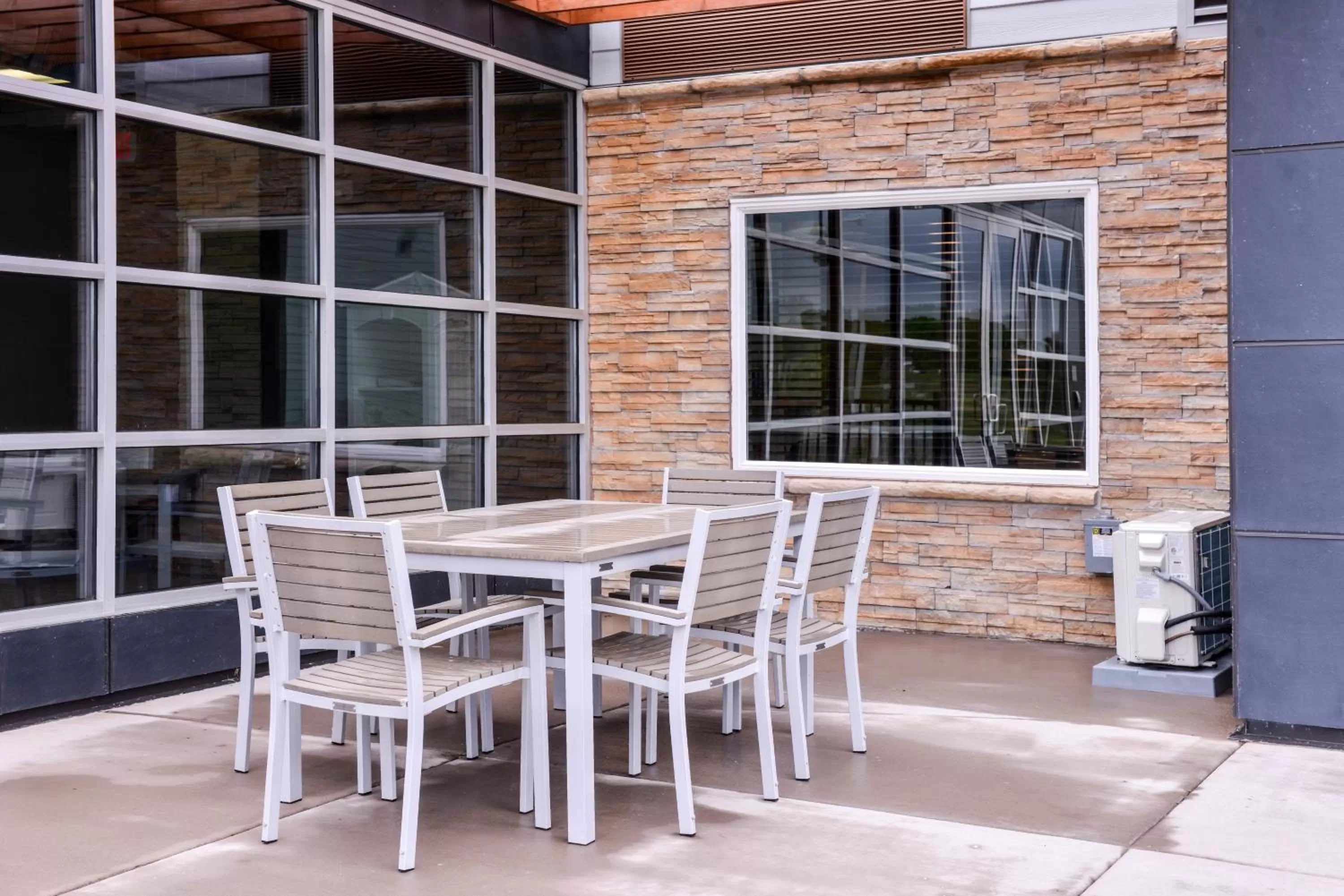 Patio in Country Inn & Suites by Radisson, Ft Atkinson, WI