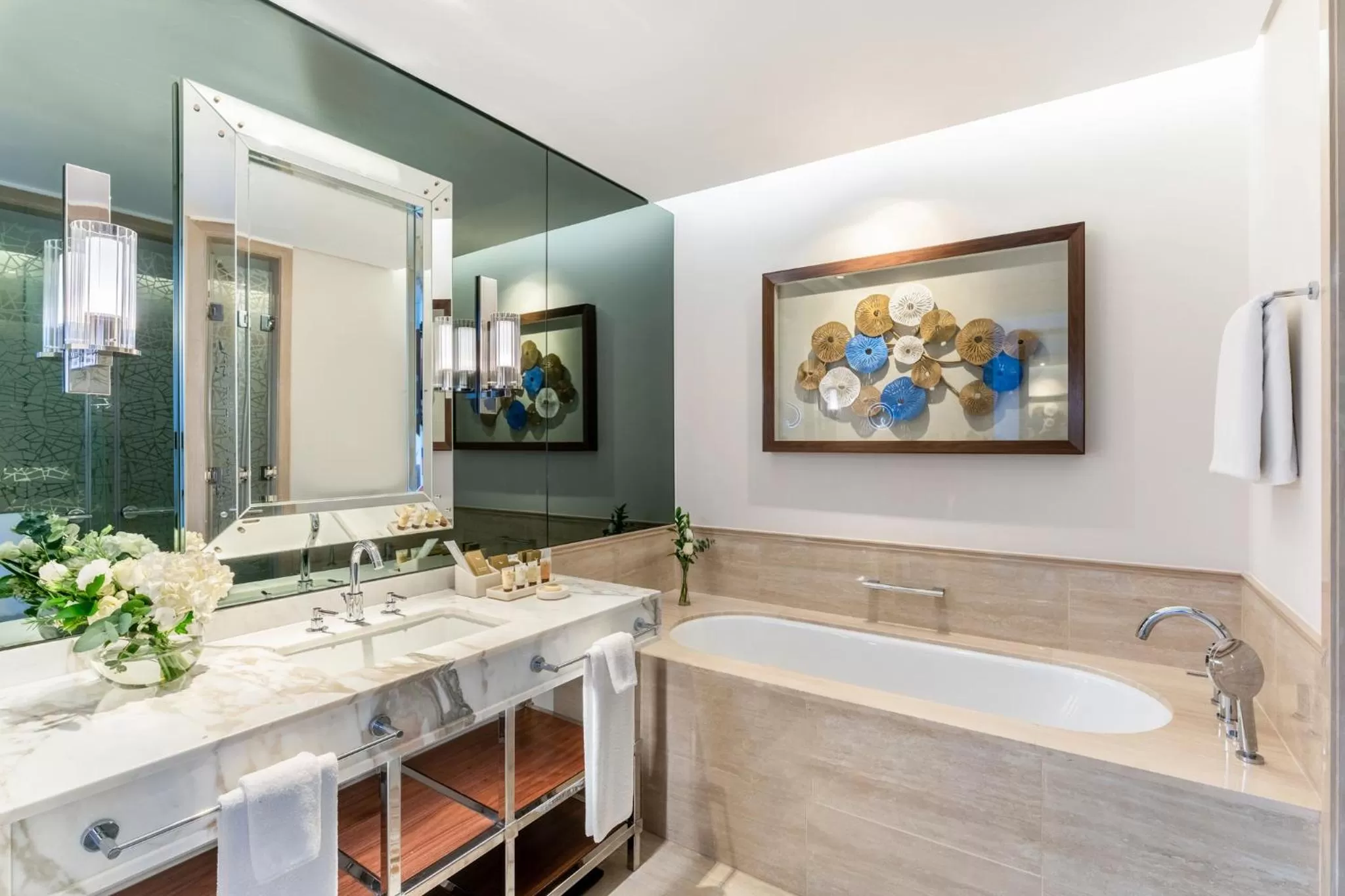 Bathroom in Grand Plaza Mövenpick Media City