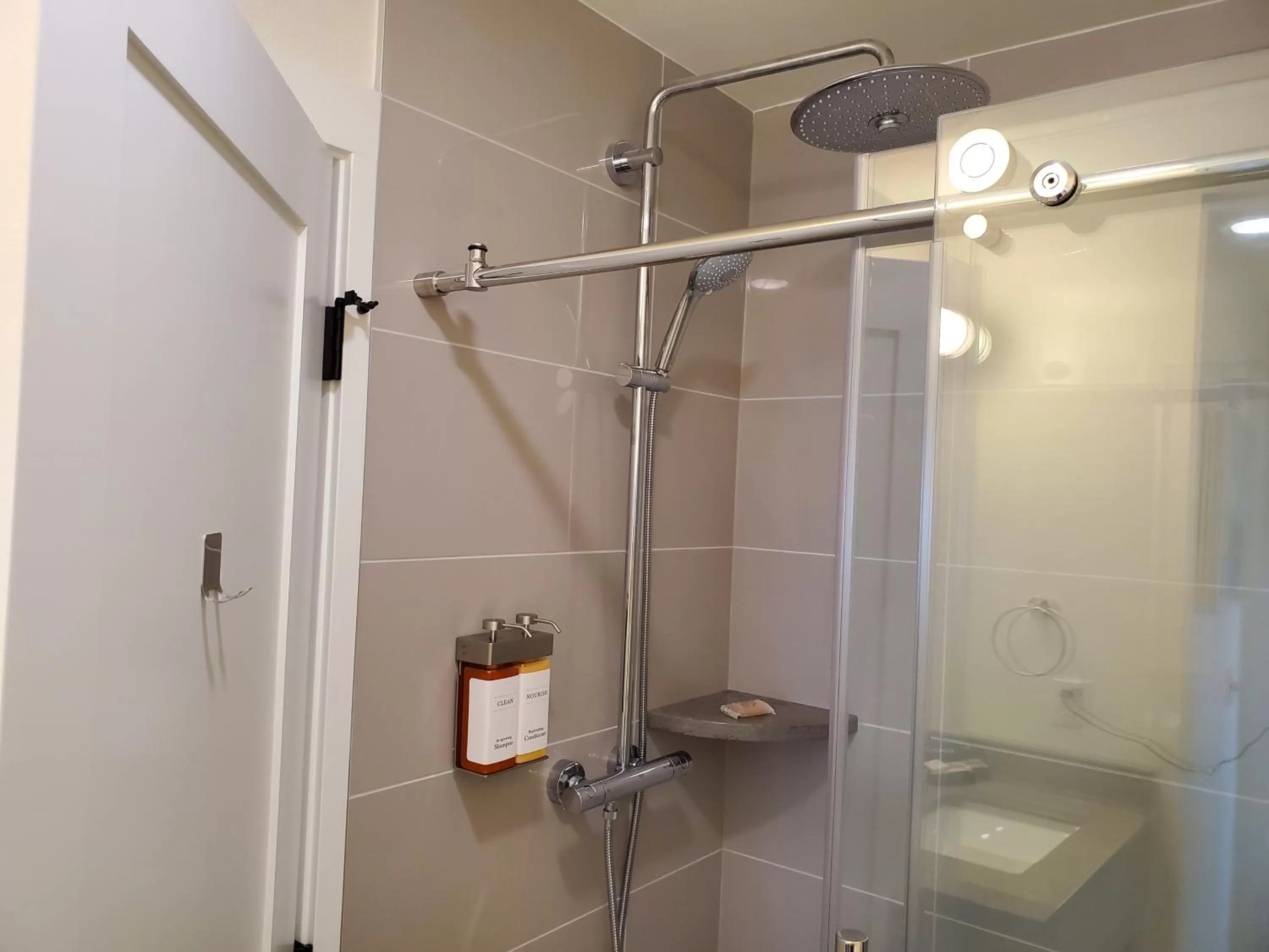 Shower in Moonstone Beach Motel