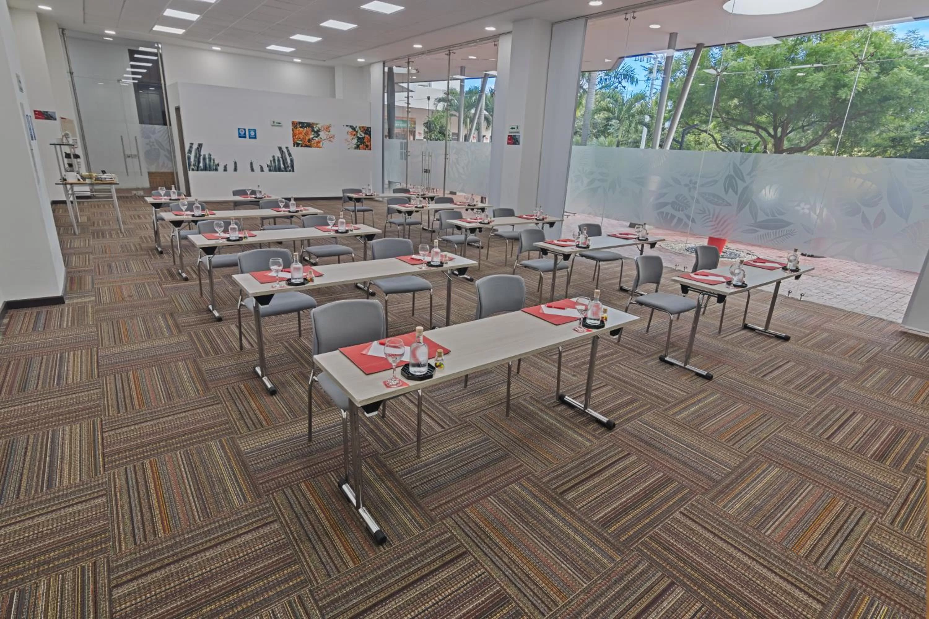 Meeting/conference room in GHL Hotel Neiva