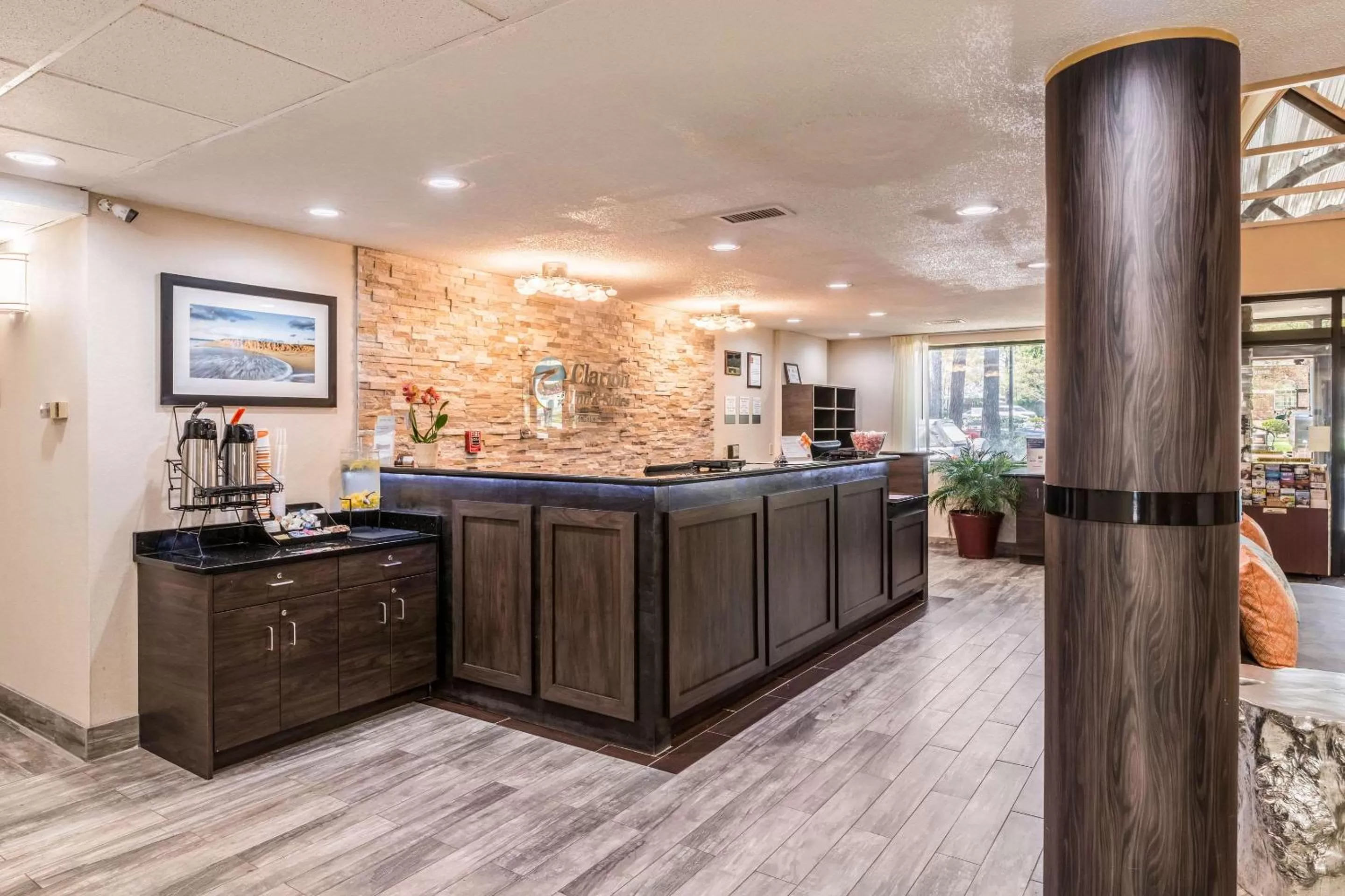 Lake Norman Inn and Suites