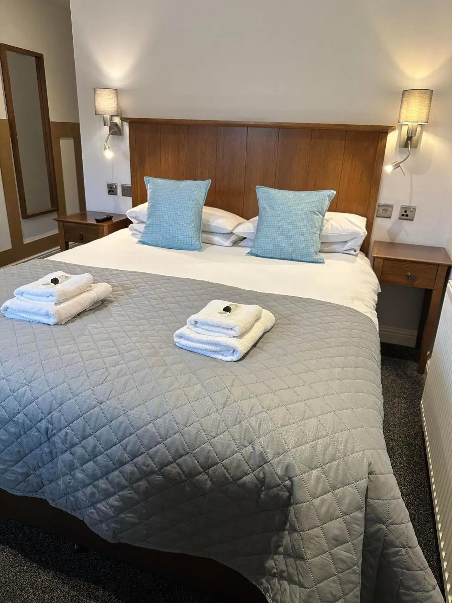 Double Room in Nithsdale Hotel Double Room in Nithsdale Hotel