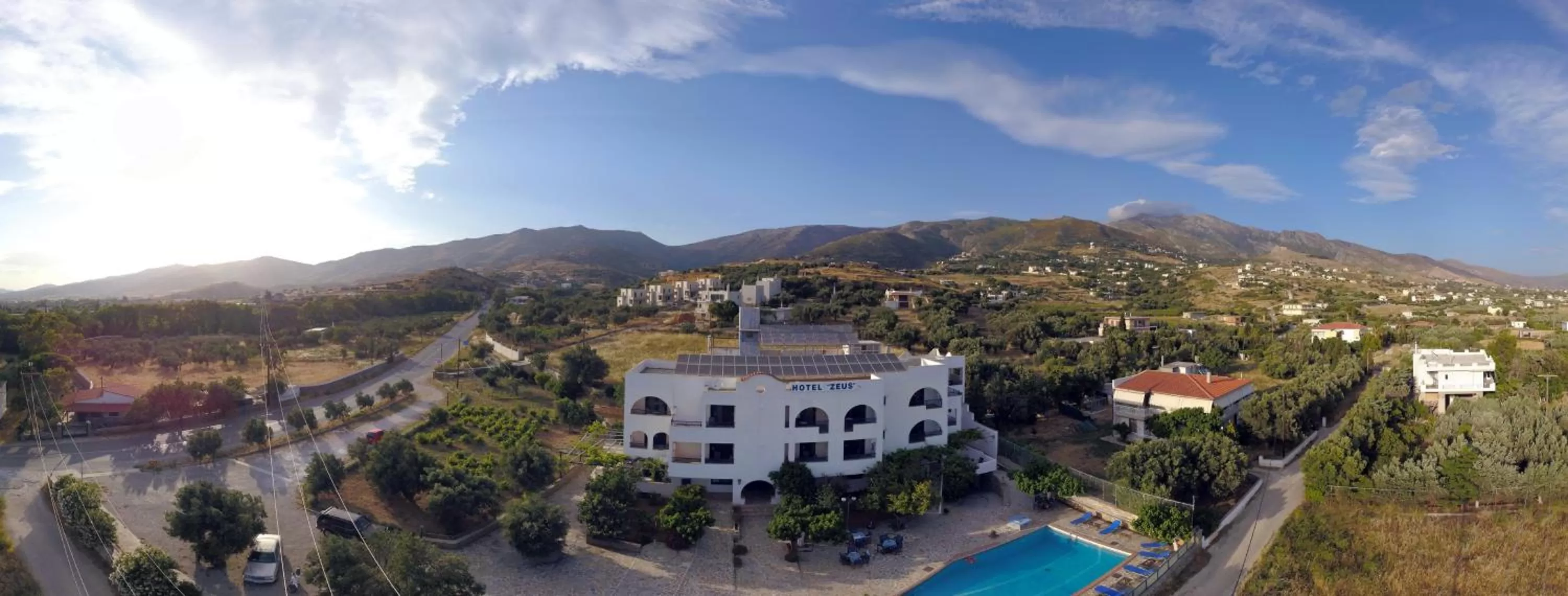 Bird's eye view, Bird's-eye View in Hotel Zeus