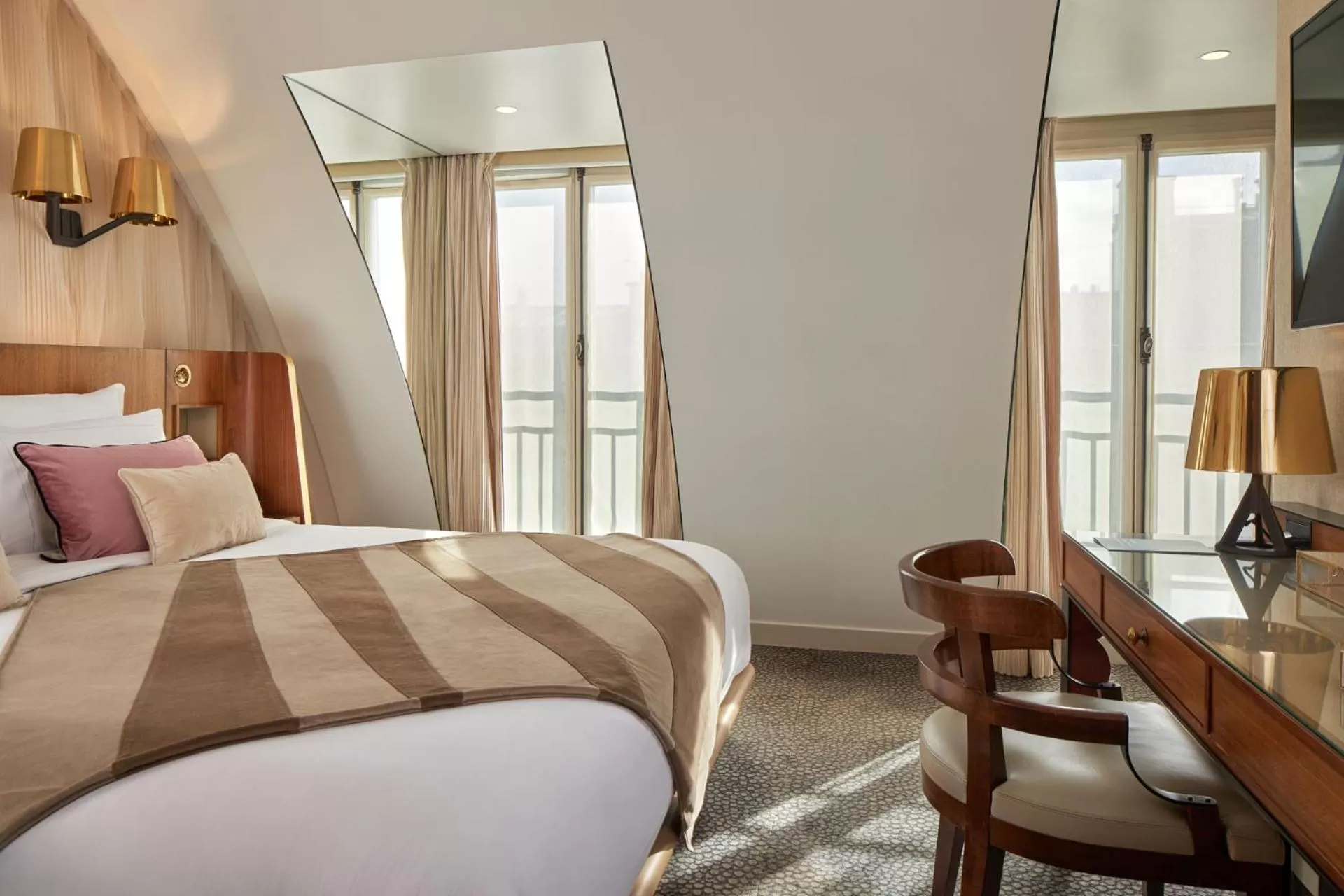 Bedroom, Bed in Maison Albar - Le Pont-Neuf