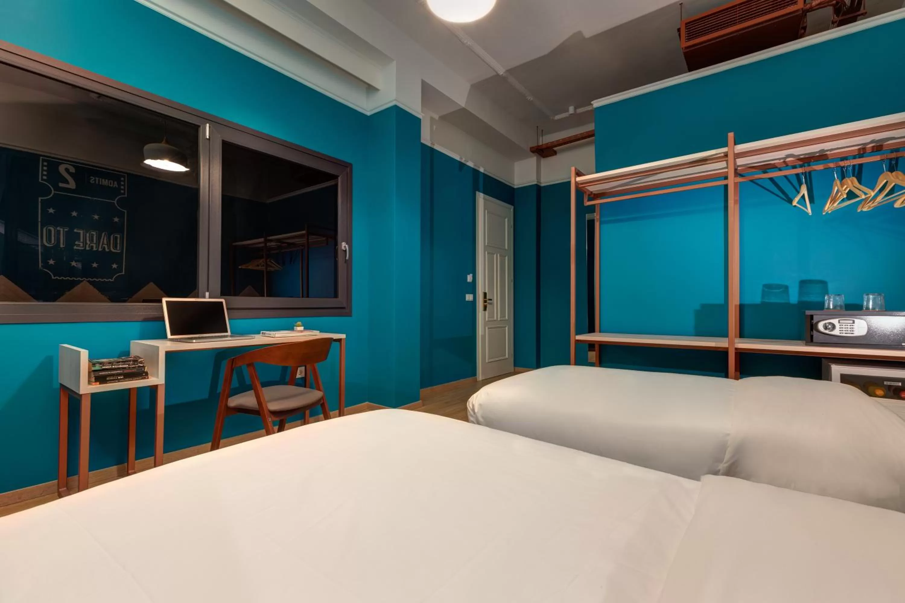 Living room, Bed in Colors Urban Hotel Thessaloniki