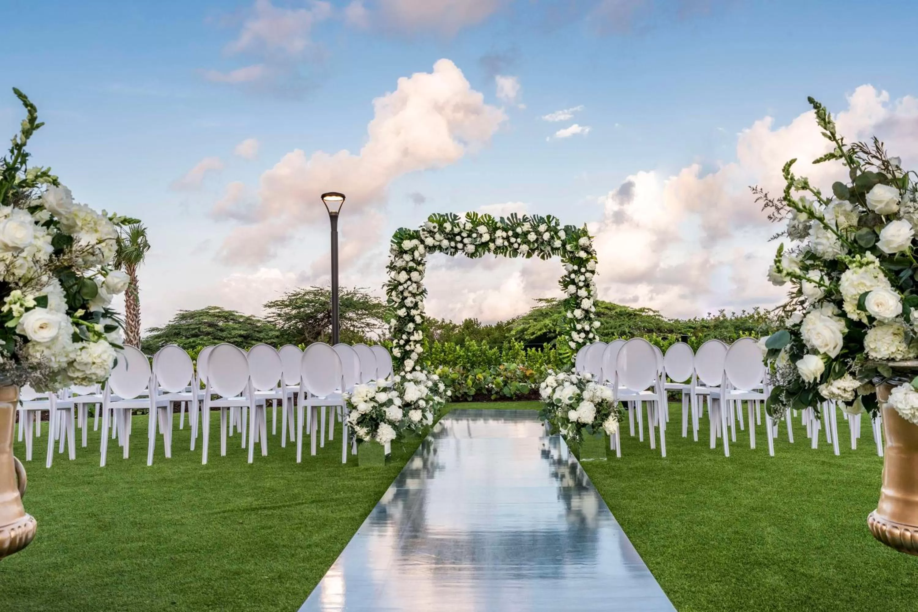 Meeting/conference room in Embassy Suites By Hilton Aruba Beach Resort
