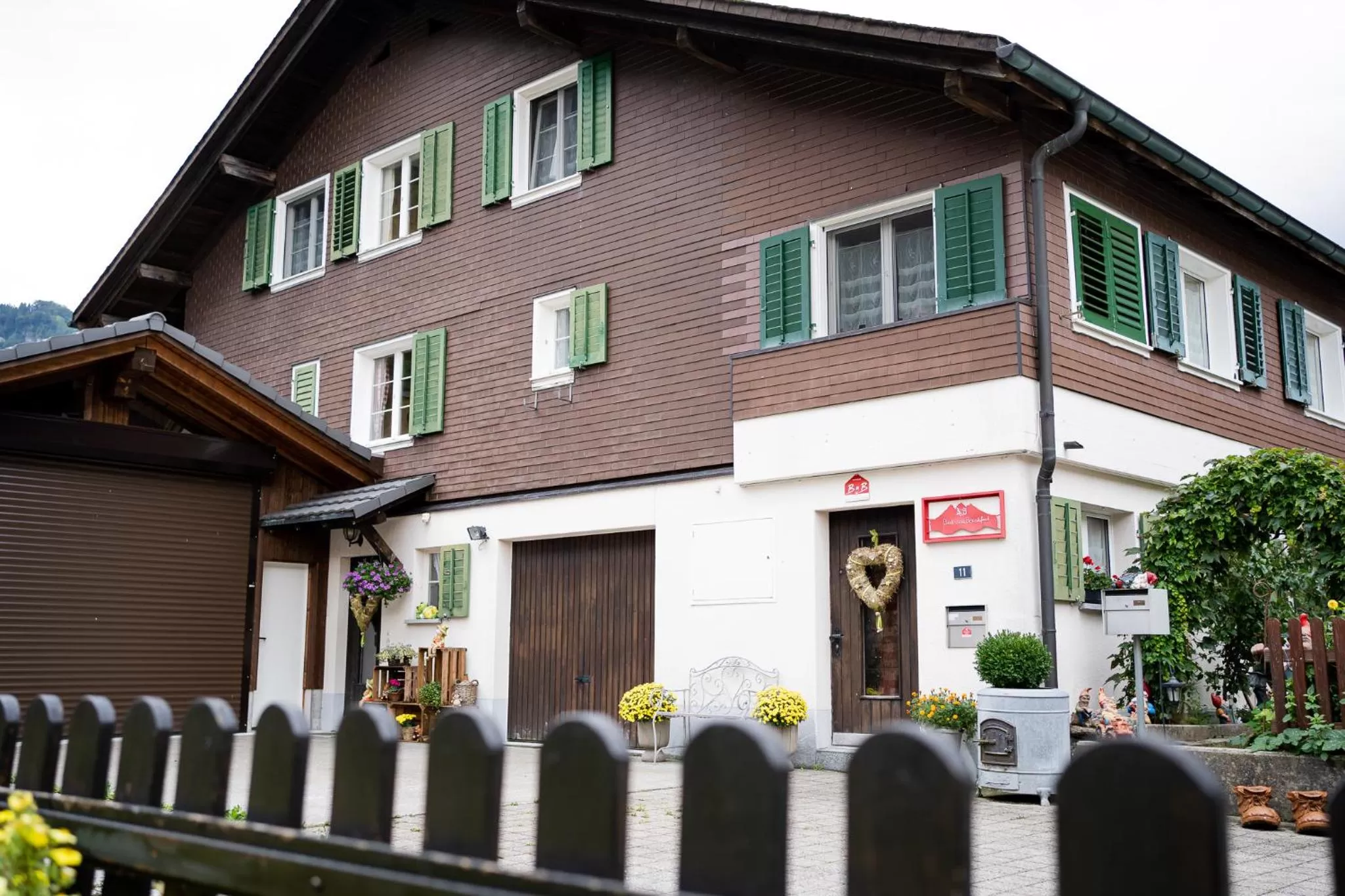 Property building in Bnbetschart