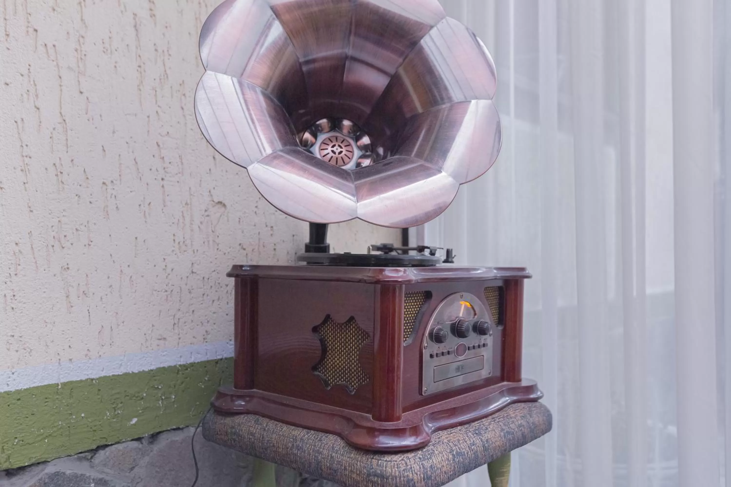 Decorative detail in Staryi Krakiv