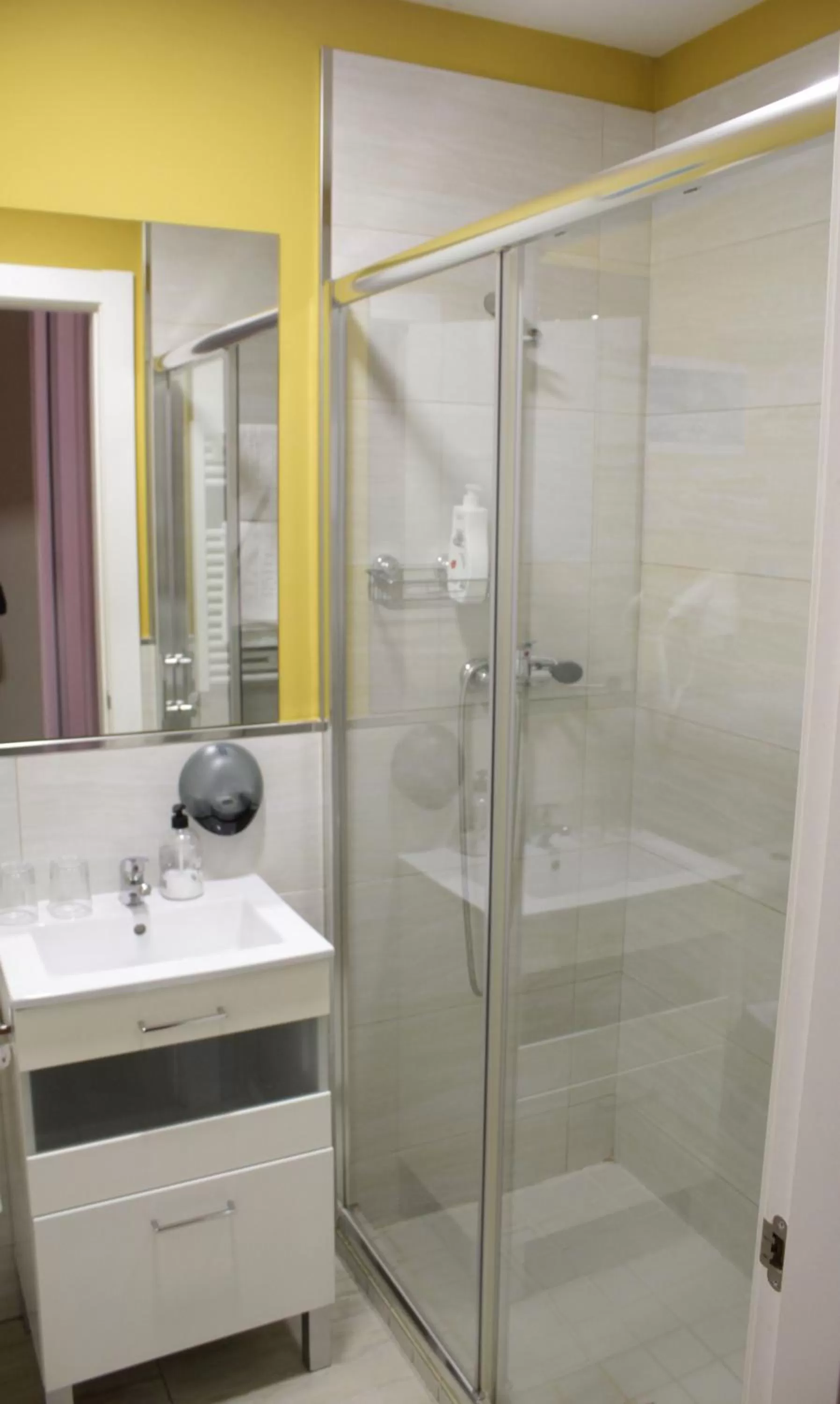 Bathroom in Hotel Boutique Rosal Oviedo