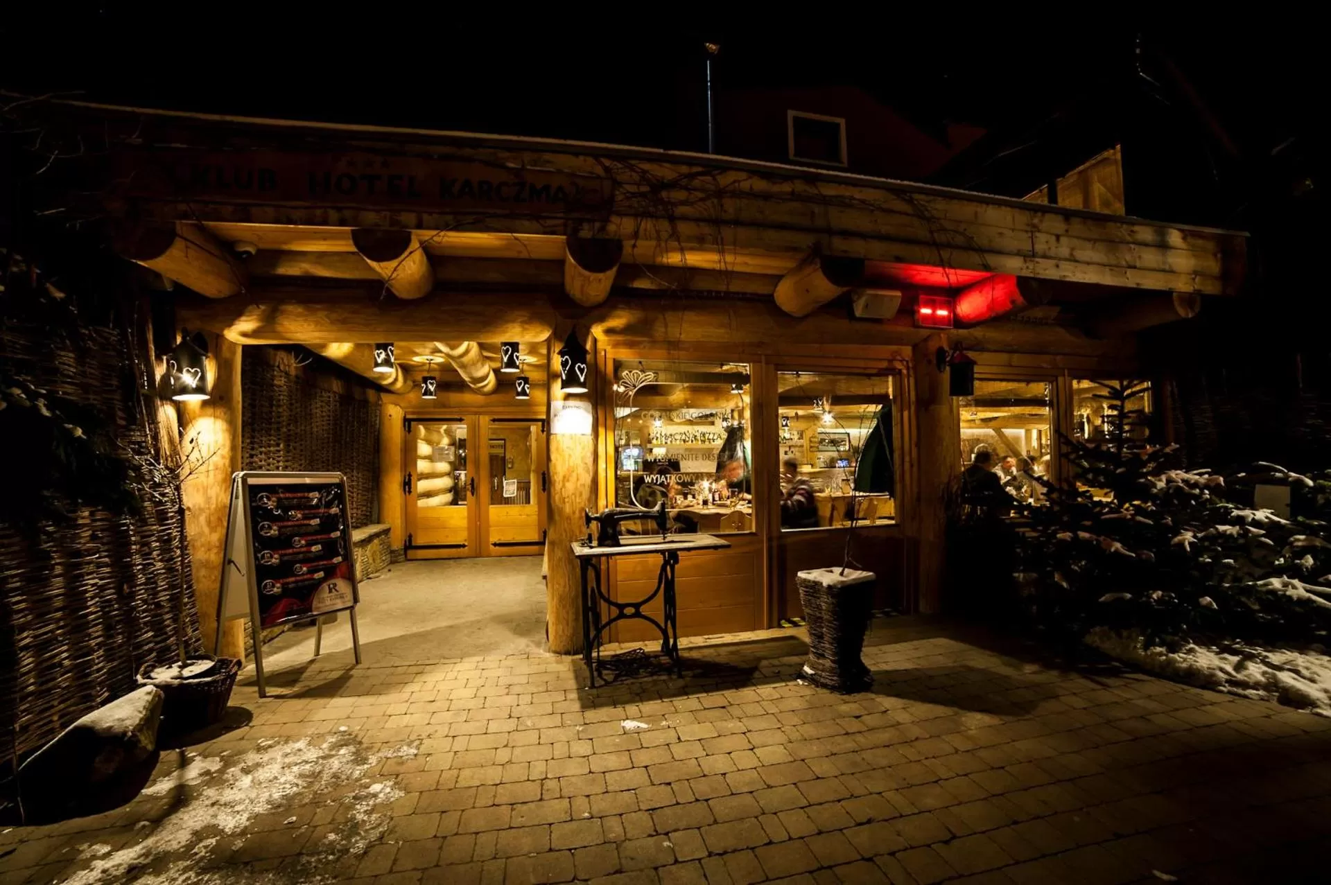 Facade/entrance in Hotel Restauracja Piwnica Rycerska