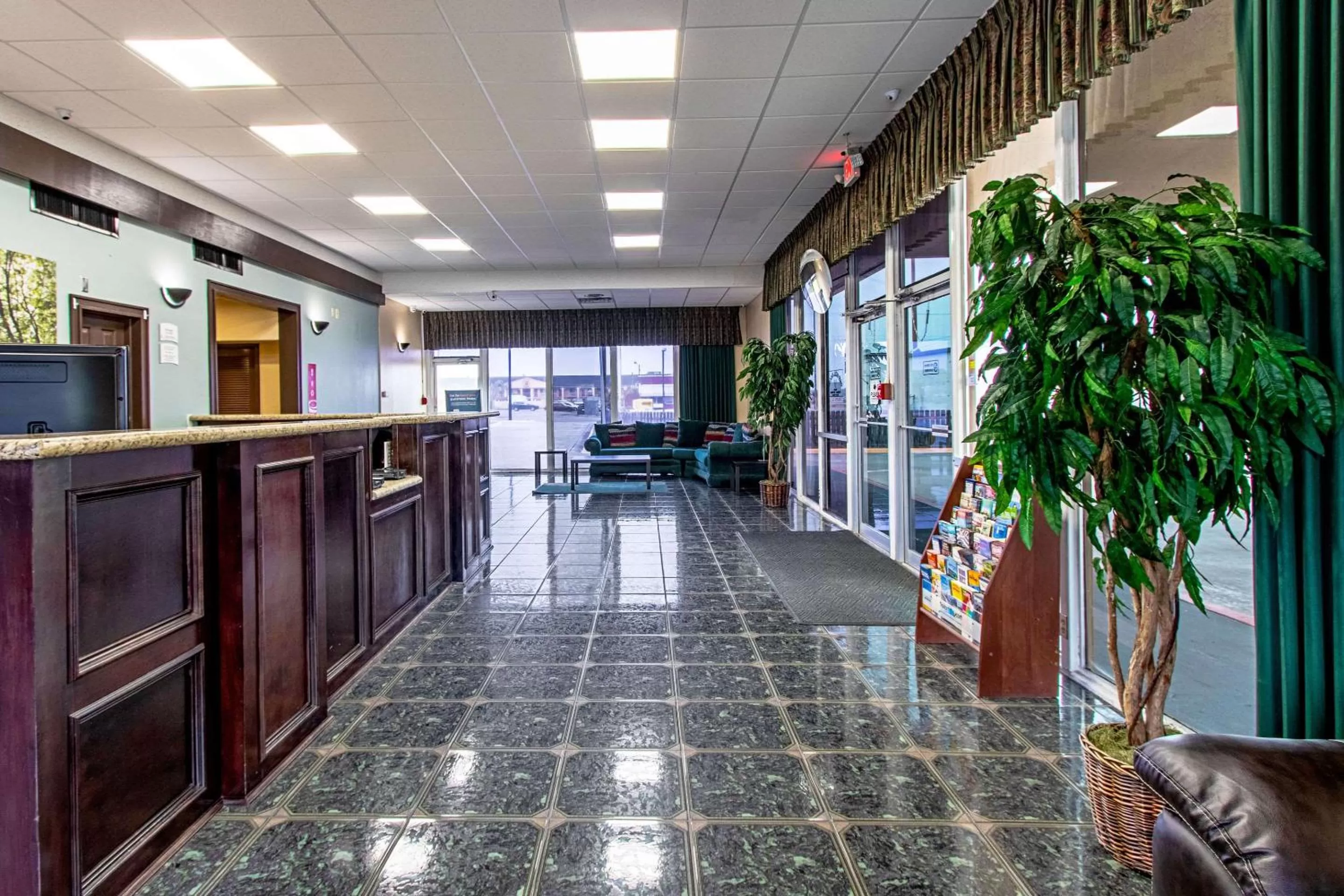 Lobby or reception in Econo Lodge Kingsville