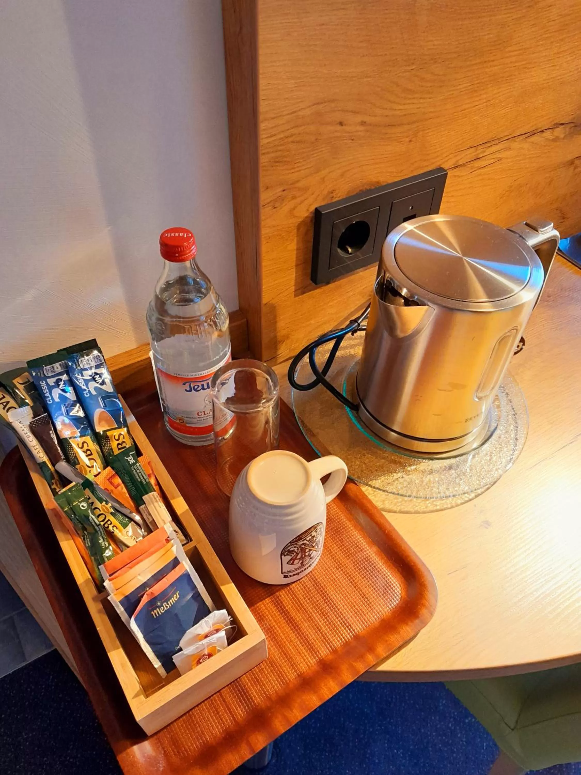 Coffee/tea facilities in Kelterhotel Fröscher