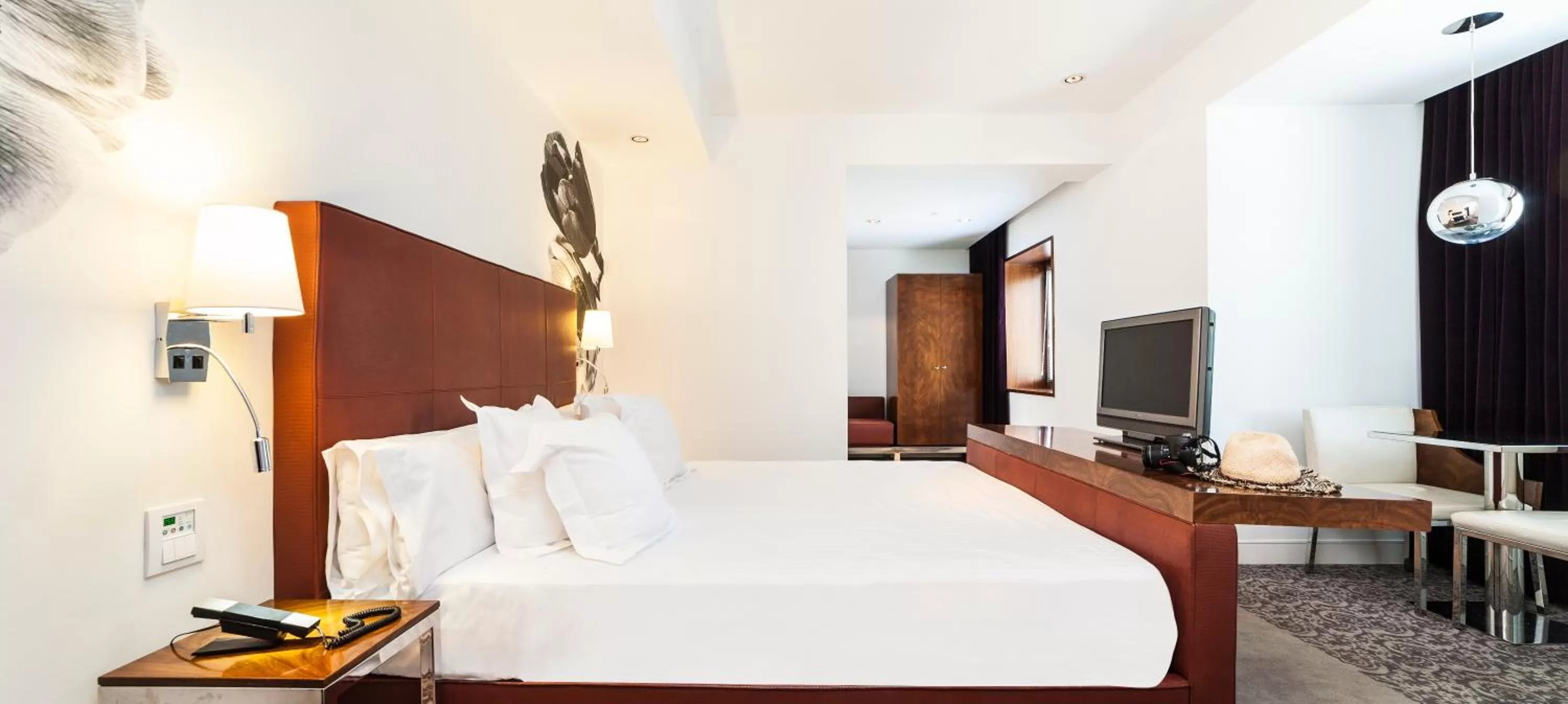 Standard Double Room (1-2 adults) in Palacio Avenida