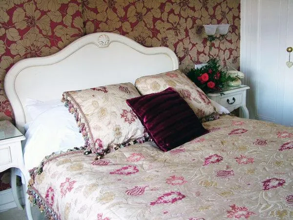 Bed in Tower House 1066