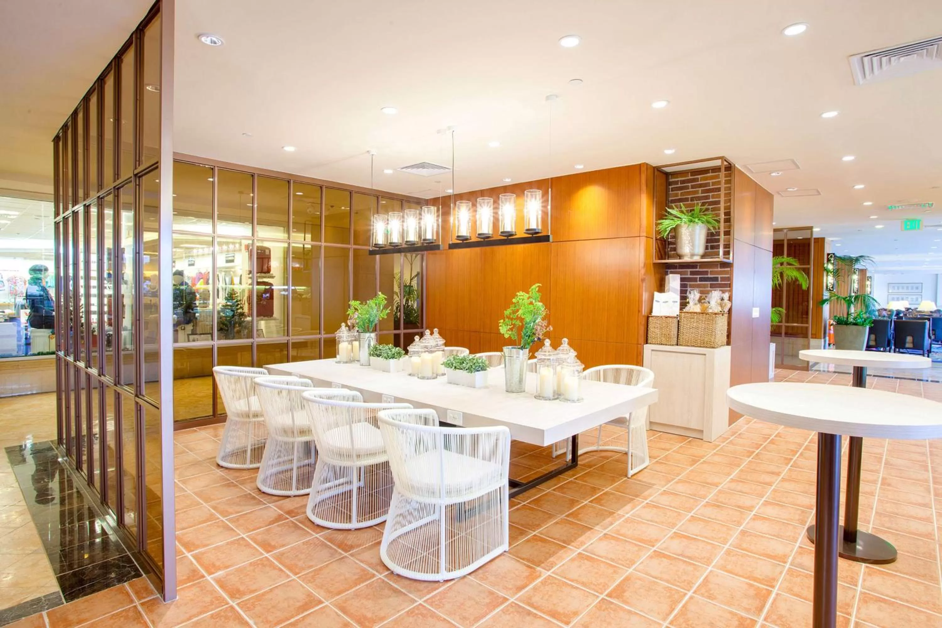 Restaurant/places to eat in Hilton Guam Resort & Spa