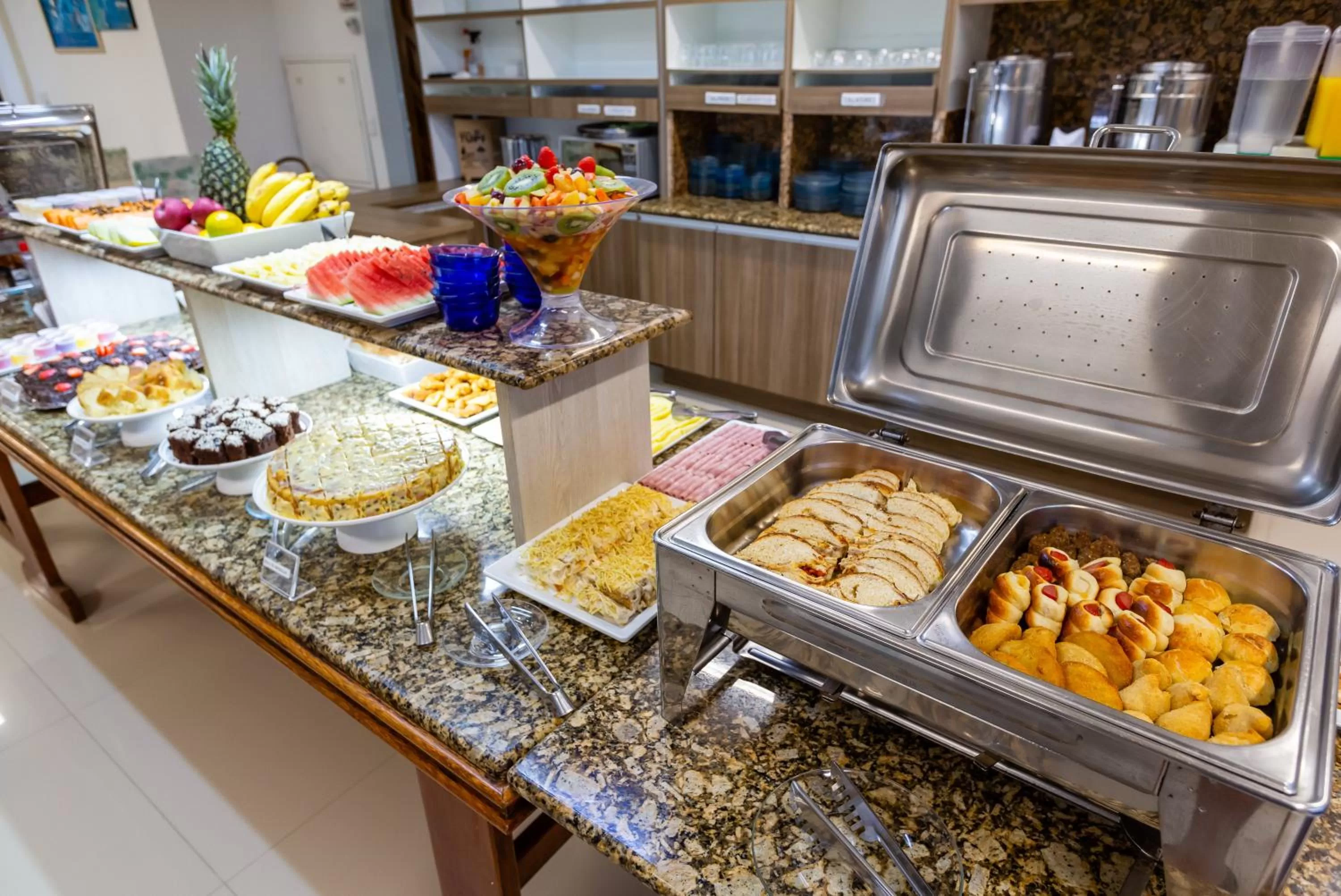 Breakfast, Food in Hotel Vila Mar