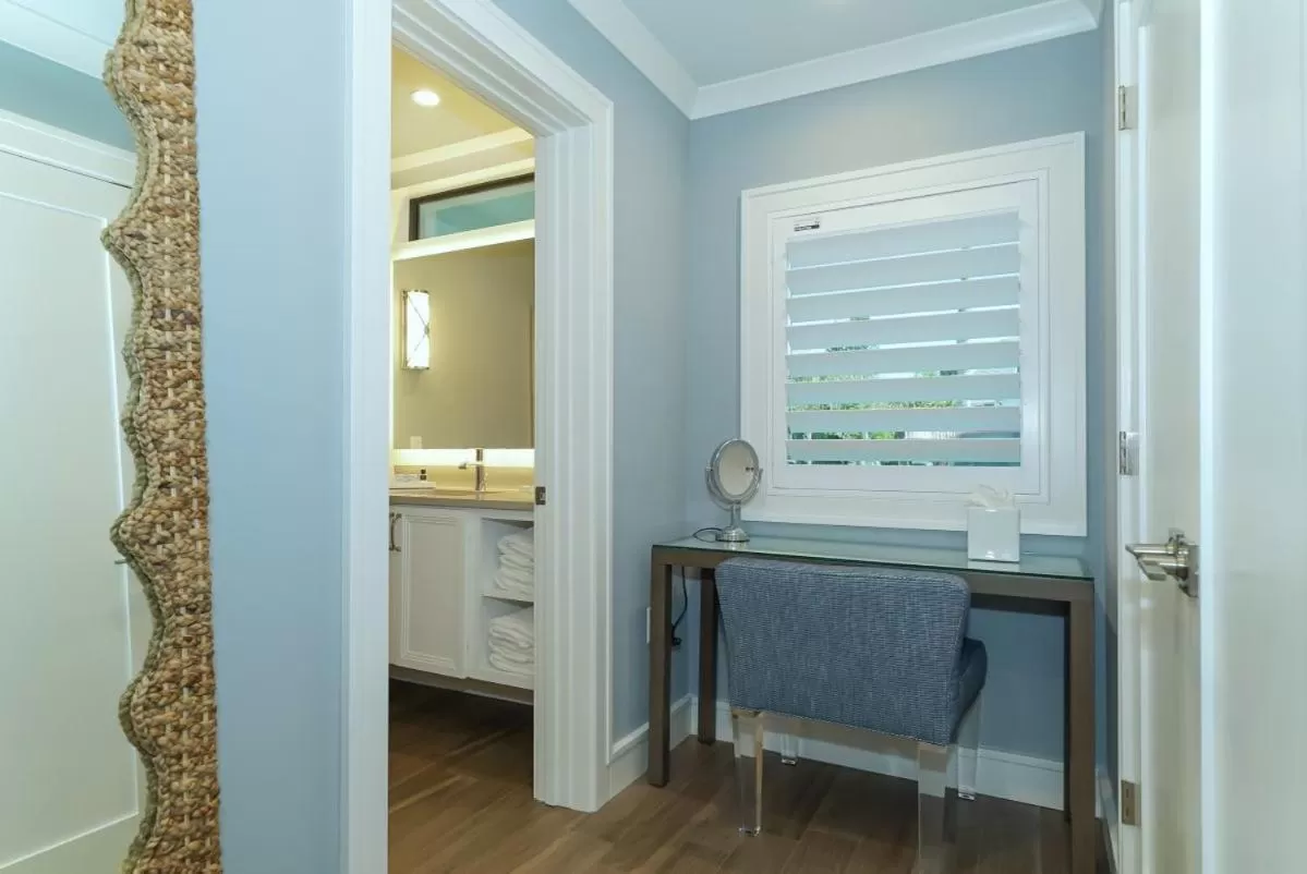 Bathroom in Anna Maria Beach Resort