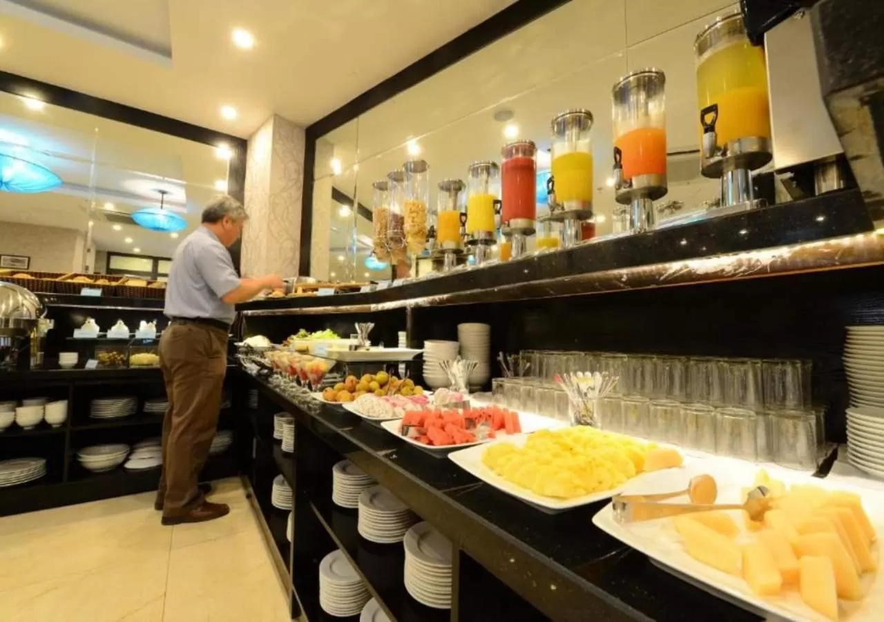 Breakfast in Hanoi Emerald Waters Hotel Valley
