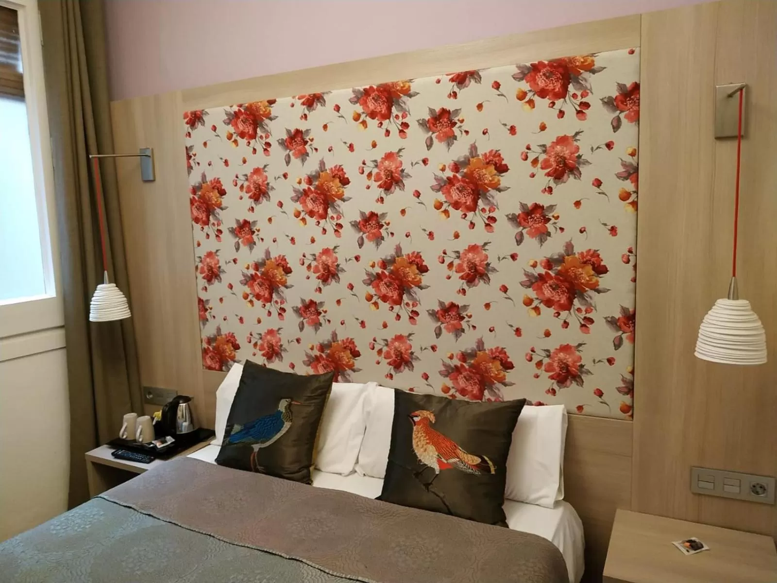 Bed in Hotel Ginebra