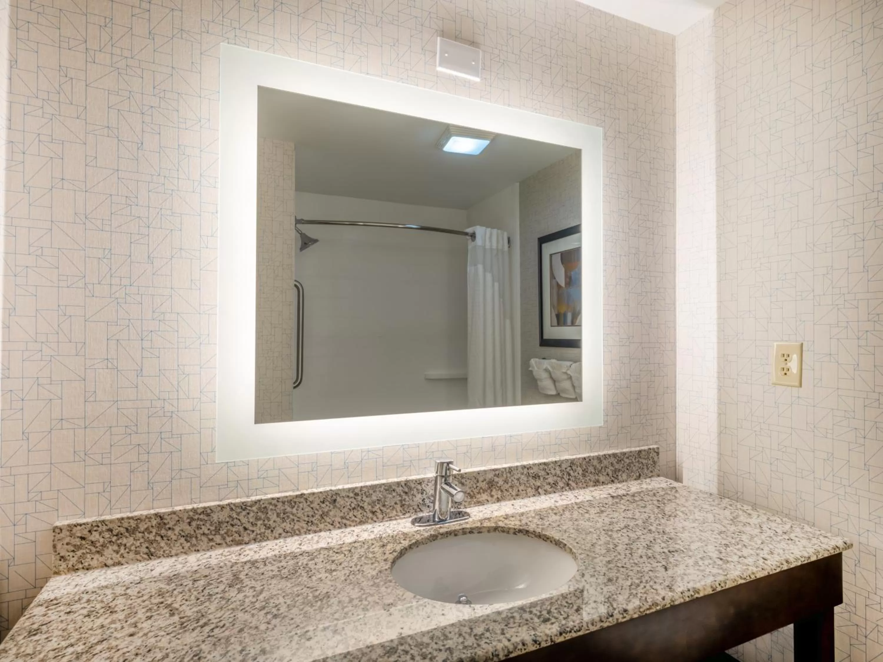 Photo of the whole room in Holiday Inn Express Gas City by IHG