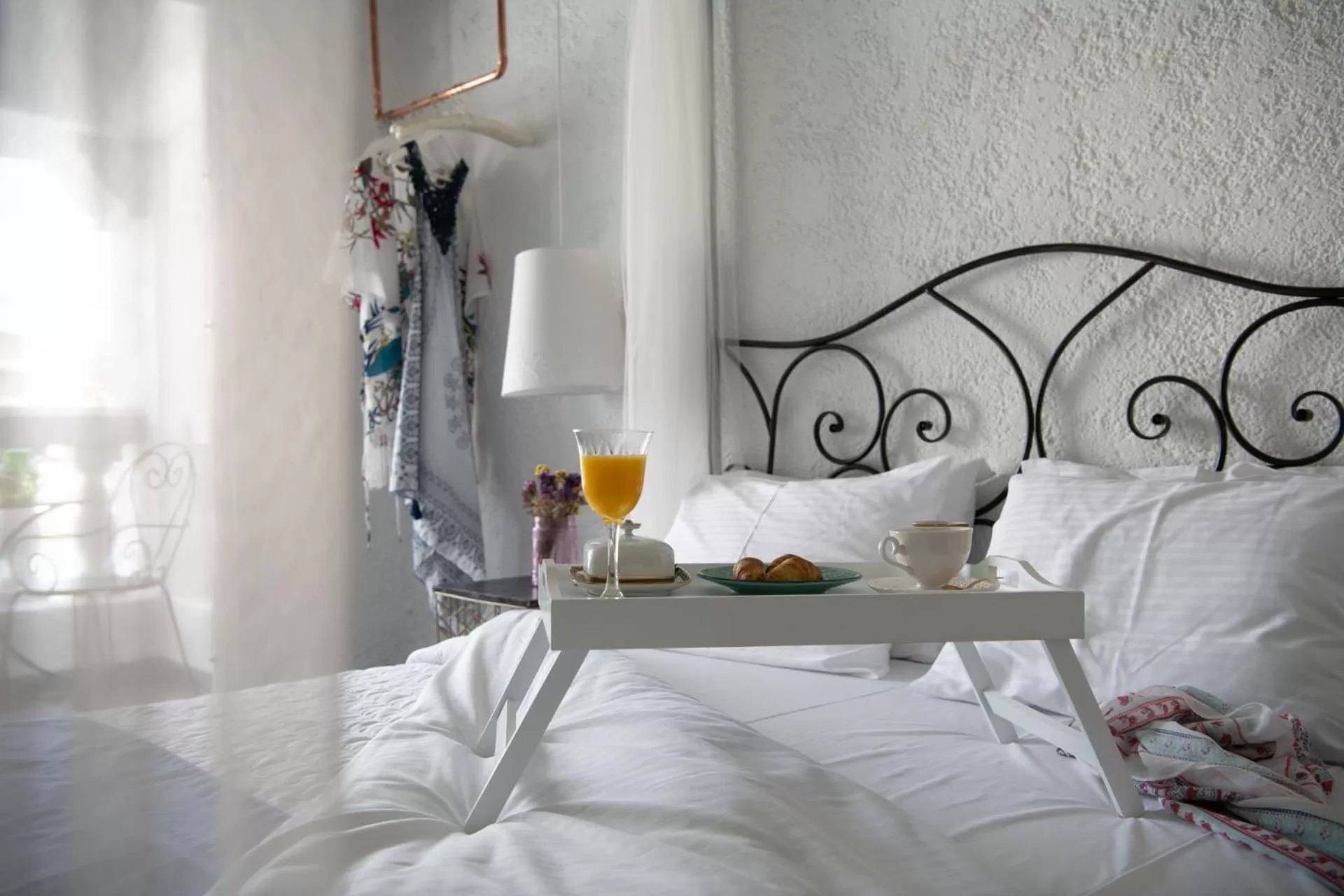 Bed in Porto Maltese Boutique Estate