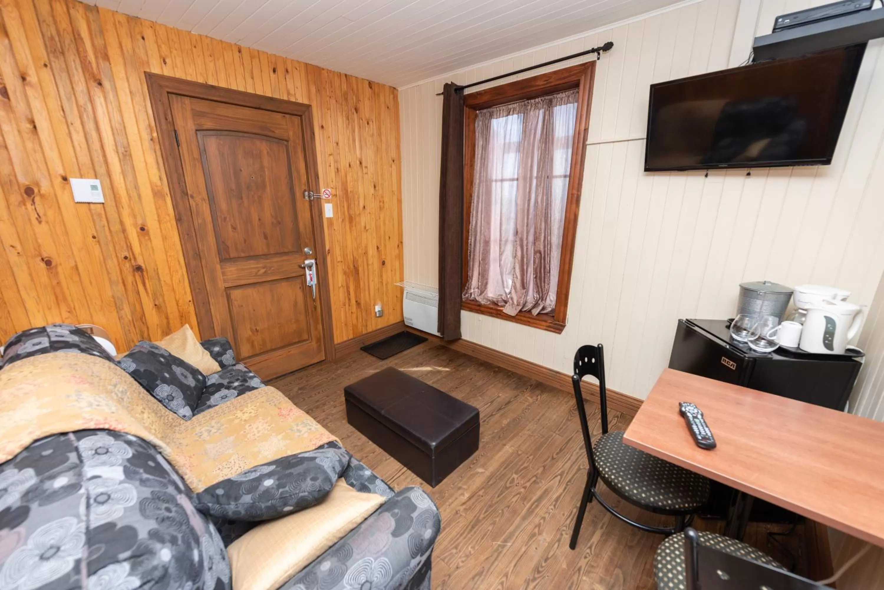 TV and multimedia, Bed in Auberge Le Four à Pain