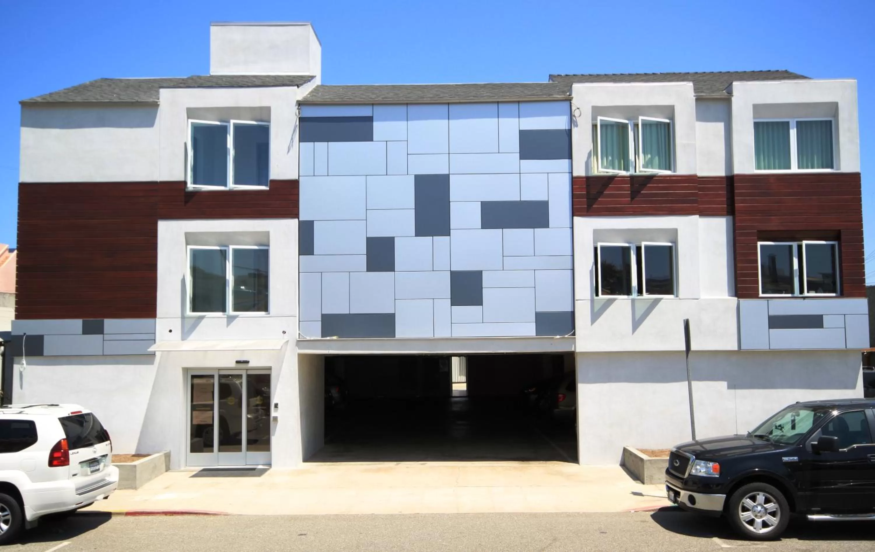 Facade/entrance in Grandview Inn
