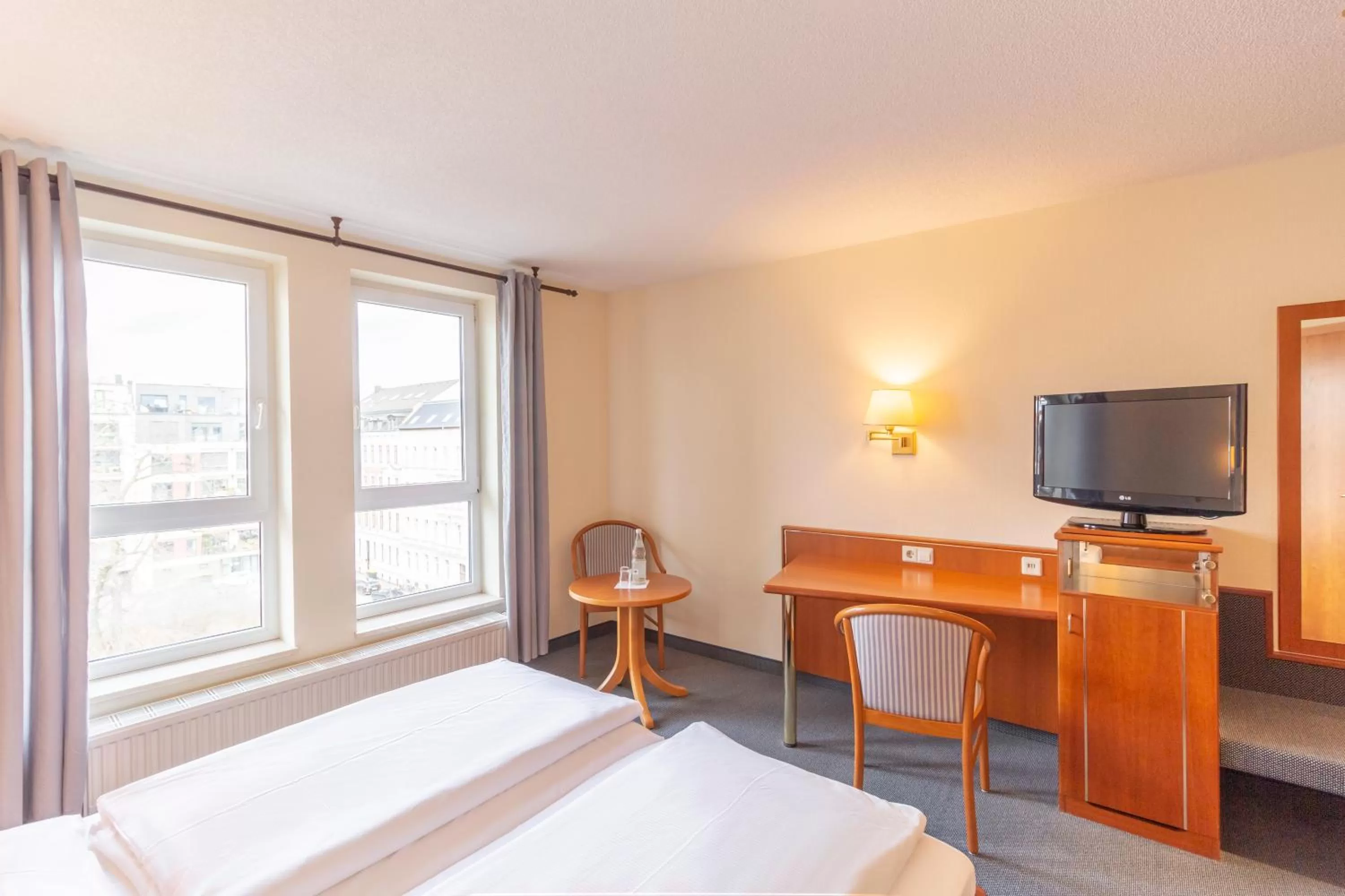 Street view, Bed in Hotel Markgraf Leipzig