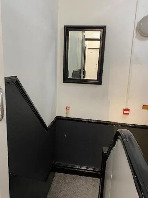 Lobby or reception, Bathroom in Pier Walk Hotel