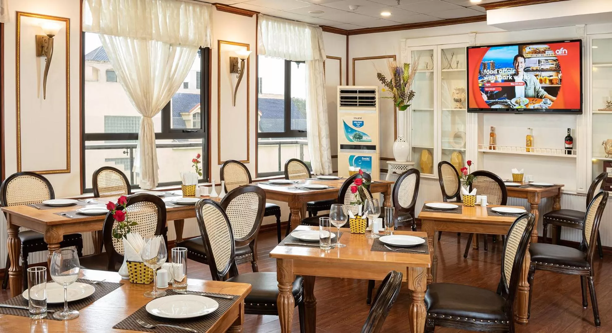 Restaurant/places to eat in Affa Boutique Hotel